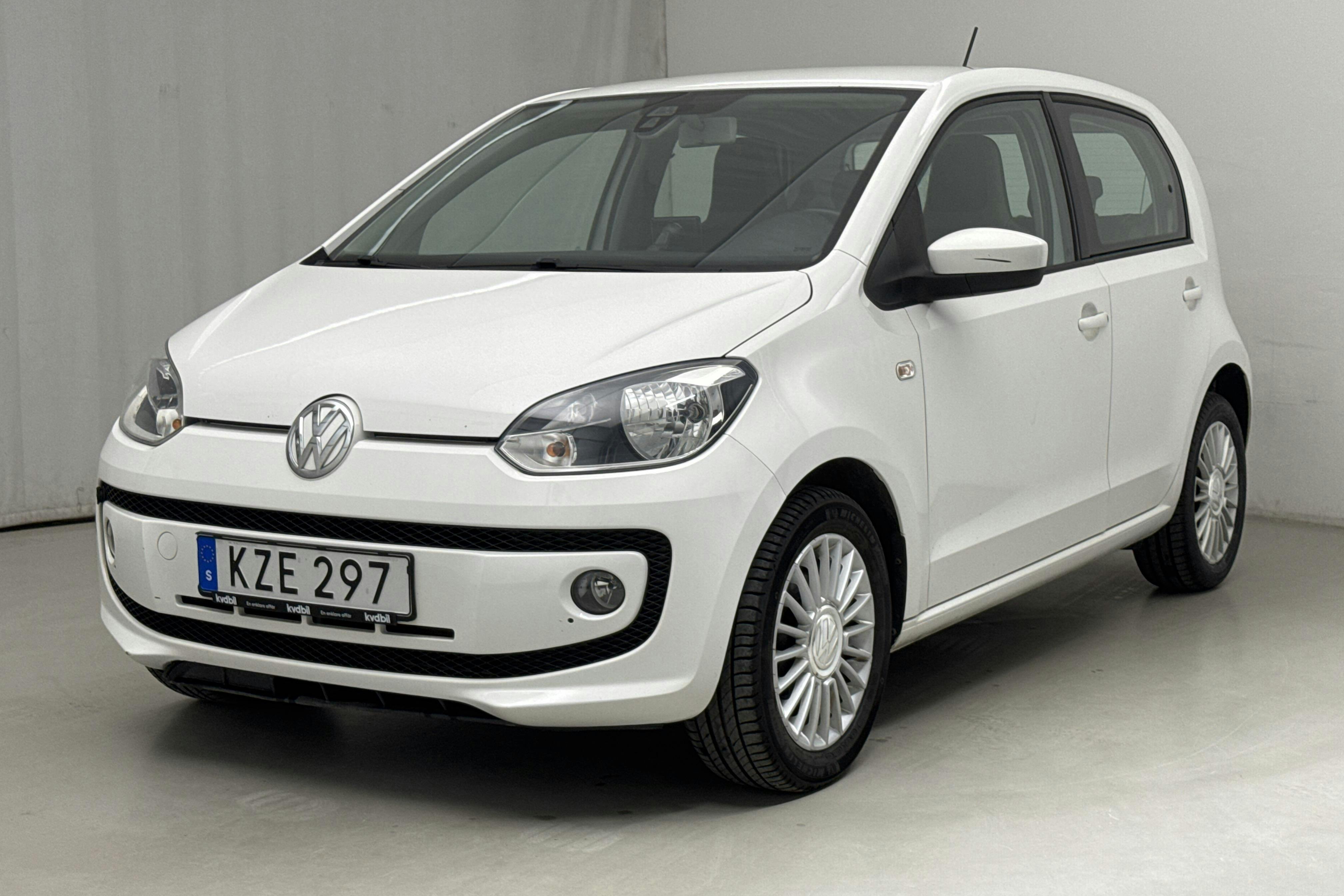 VW up! 1.0 5dr CNG (68hk) - 11 514 mil - Manuell - vit - 2016
