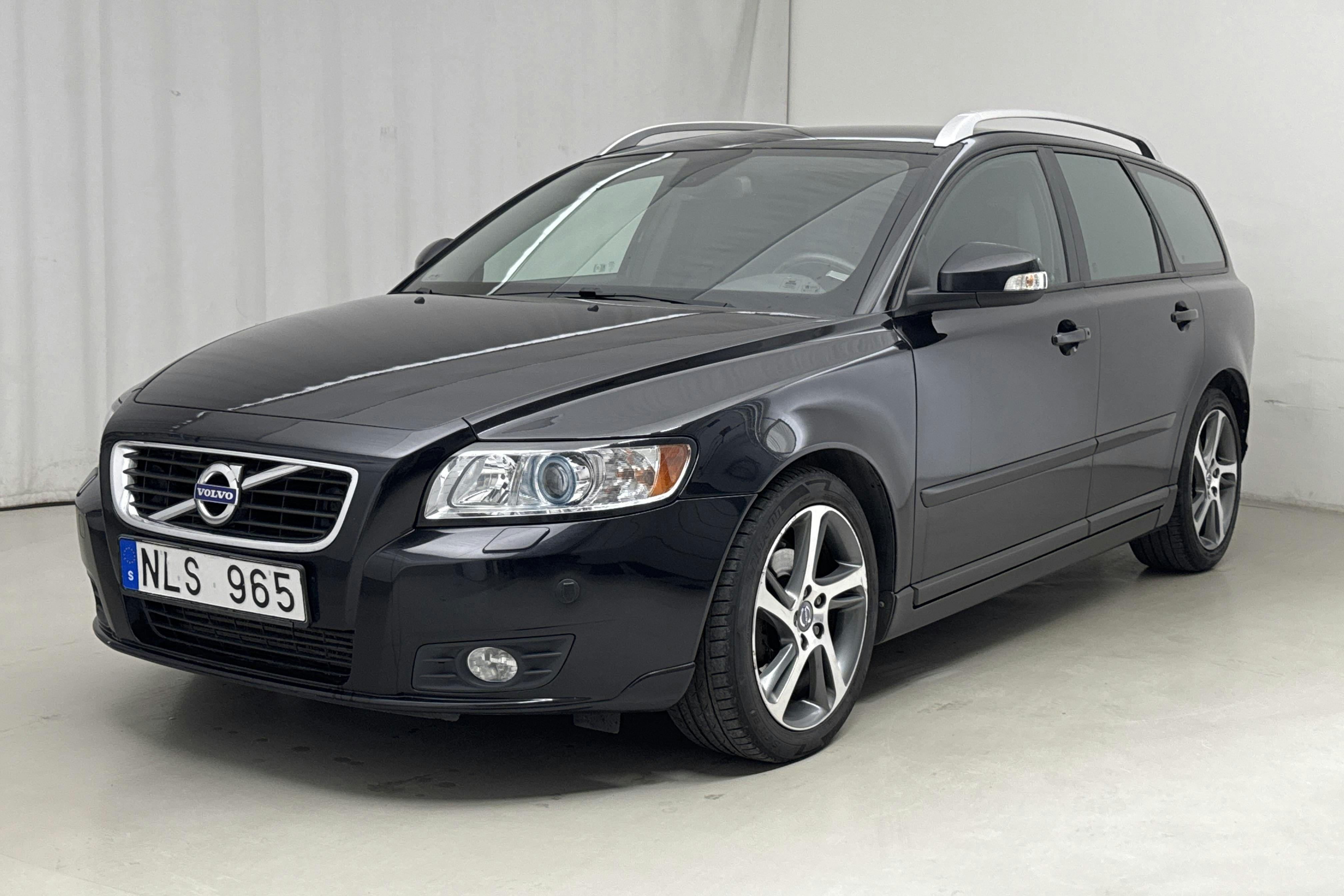Volvo V50 D2 (115hk) - 155 120 km - Manualna - czarny - 2012