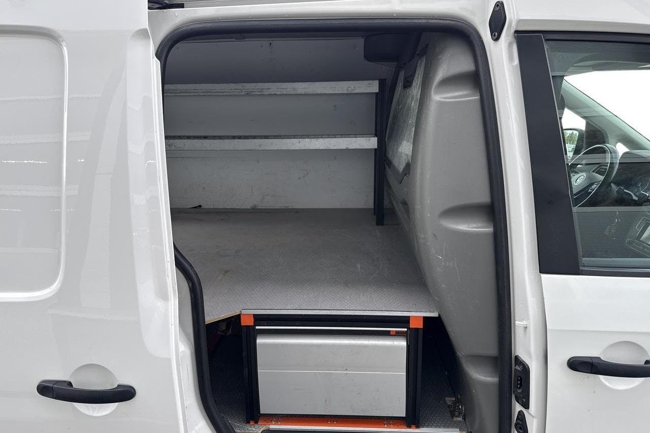 VW Caddy 1.0 TSI Skåp (102hk) - 22 387 mil - Manuell - vit - 2016