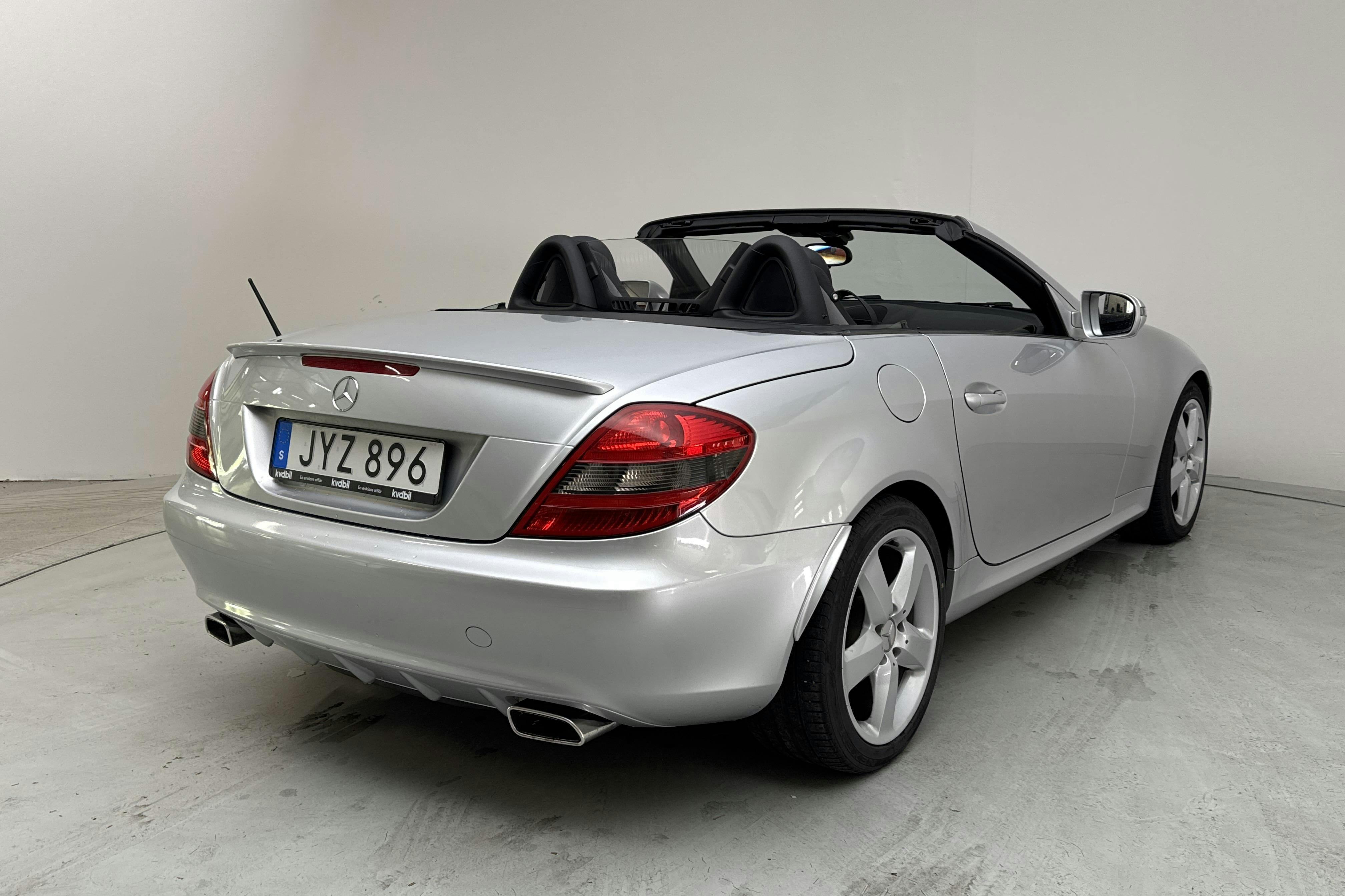 Mercedes SLK 350 Sport R171 (305hk) - 10 354 mil - Automat - silver - 2009