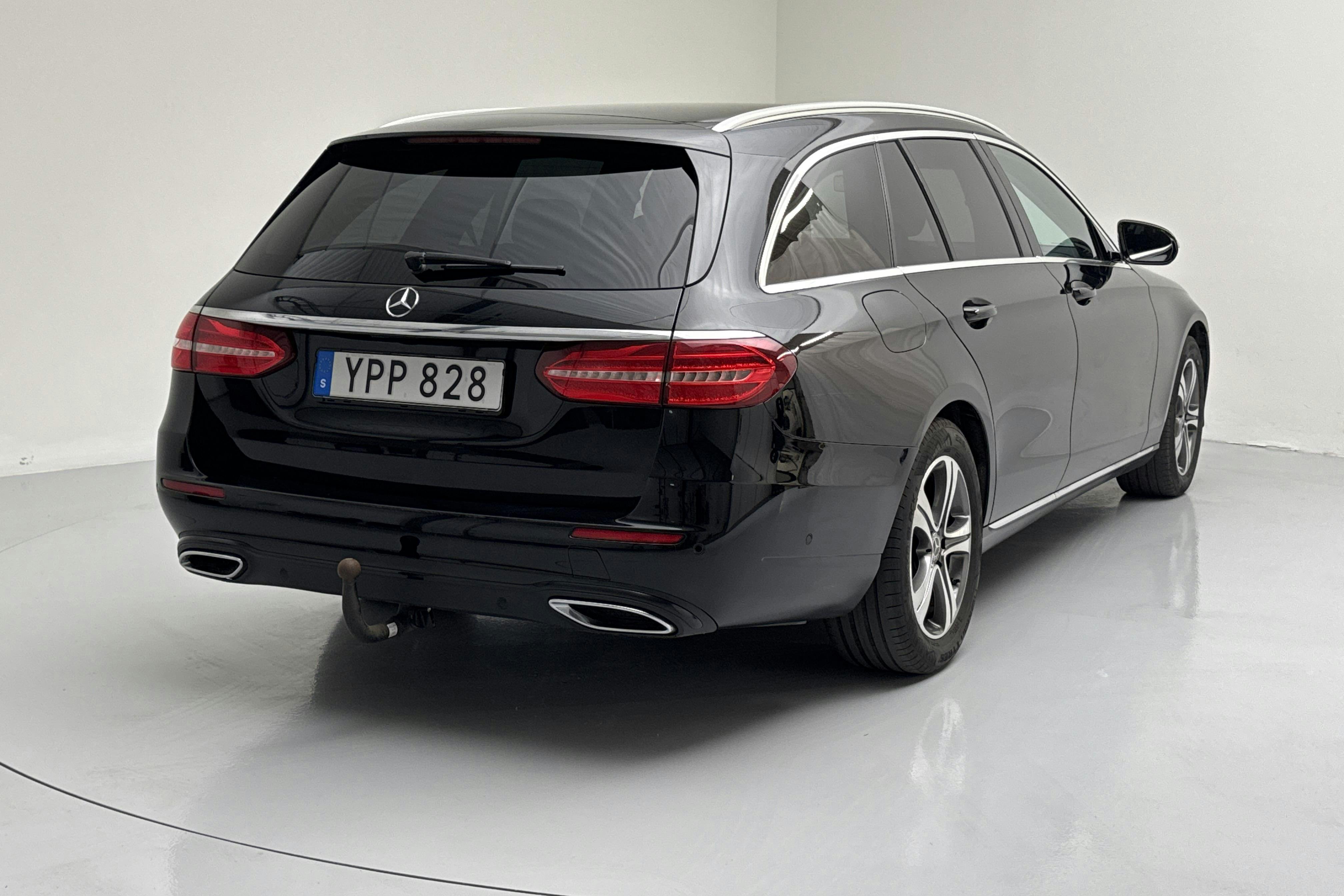 Mercedes E 200 d Kombi S213 (150hk) - 21 597 mil - Automat - svart - 2019