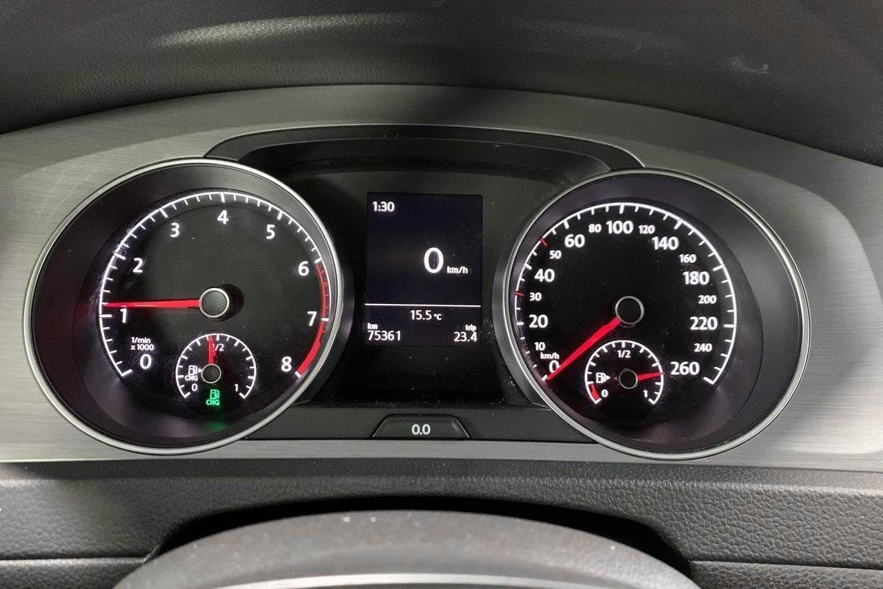 VW Golf VII 1.4 TGI BlueMotion Sportscombi (110hk) - 7 536 mil - Manuell - vit - 2015