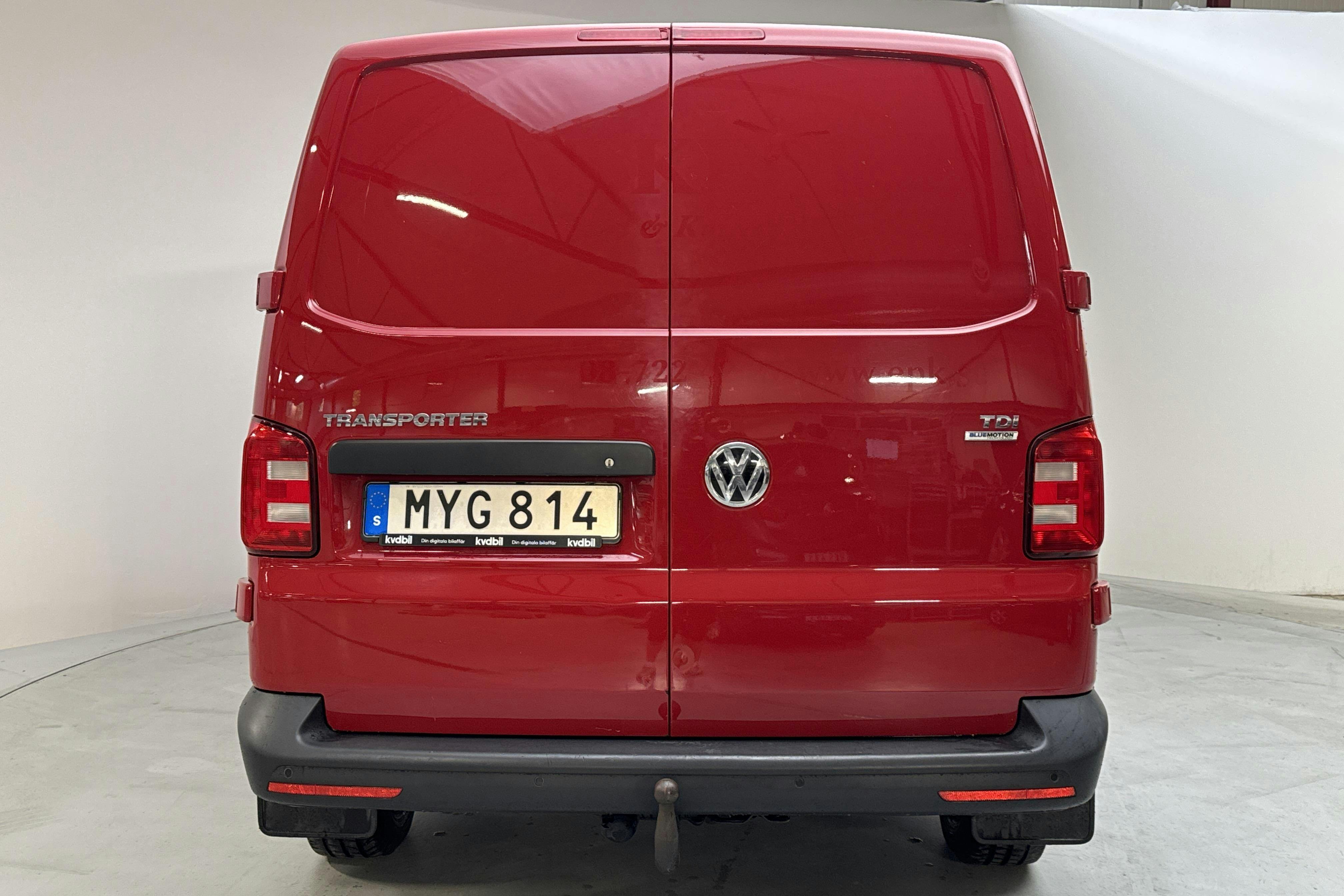 VW Transporter T6 2.0 TDI BMT Skåp (102hk) - 15 766 mil - Manuell - röd - 2016