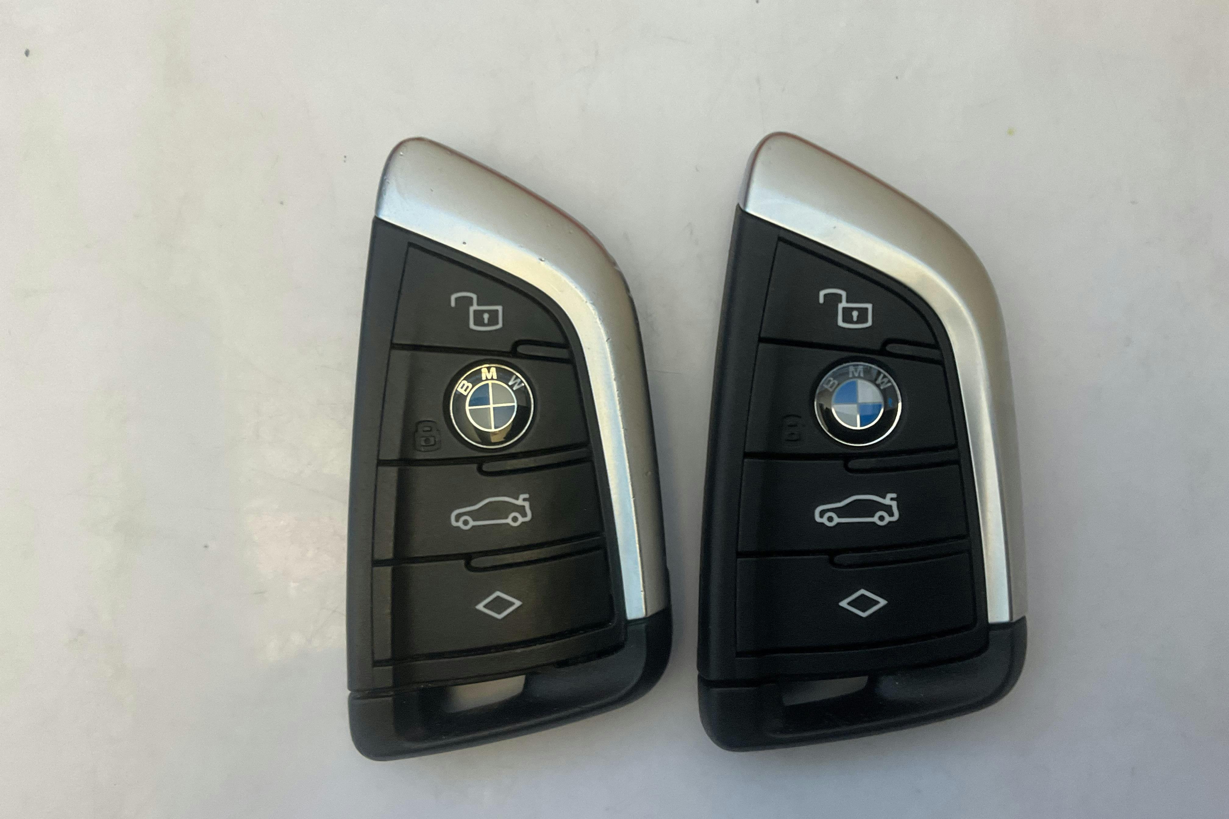 BMW 320d xDrive Touring, G21 (190hk+11hk) - 8 692 mil - Automat - svart - 2022