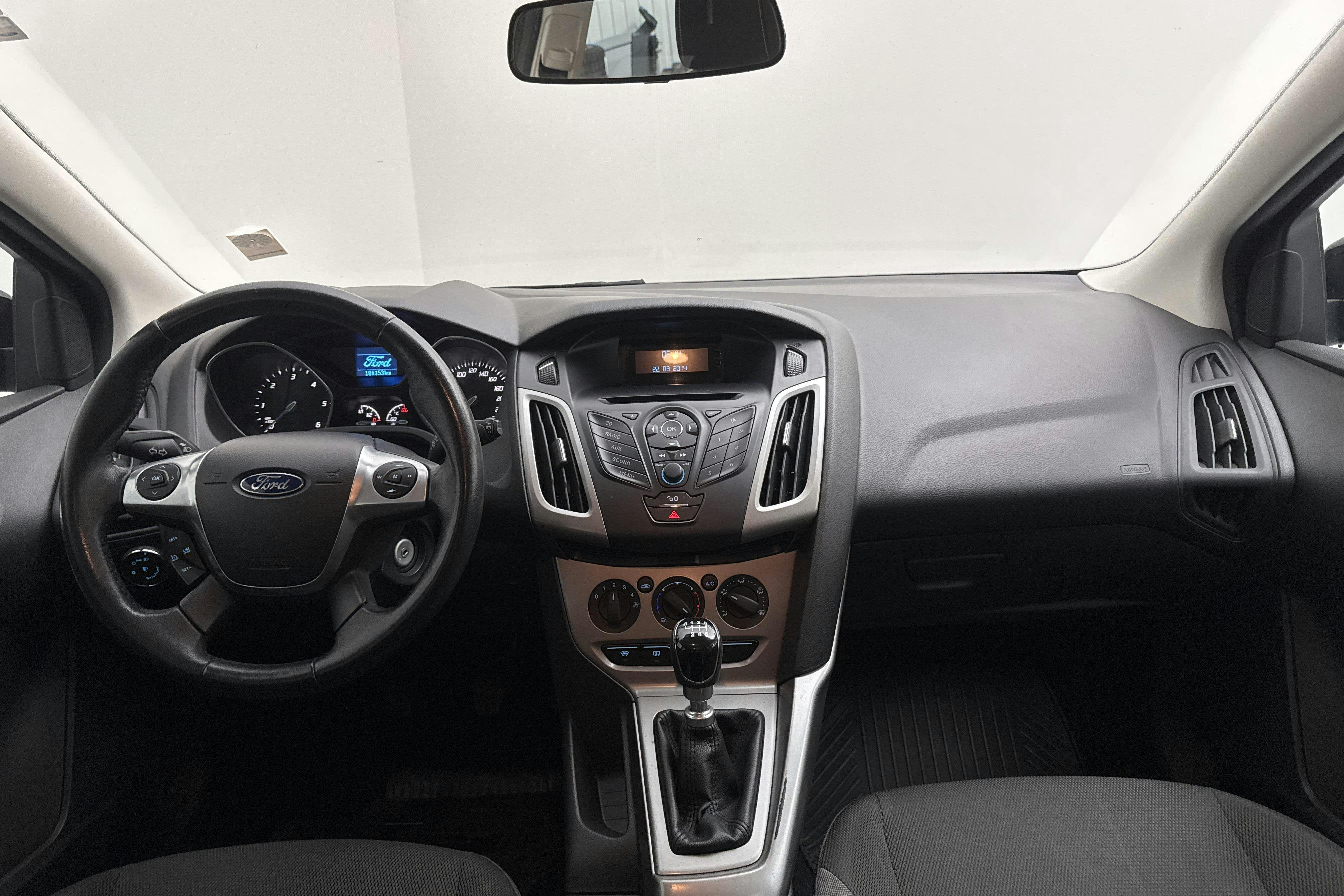 Ford Focus 1.6 TDCi ECOnetic Kombi (105hk) - 10 616 mil - Manuell - svart - 2014