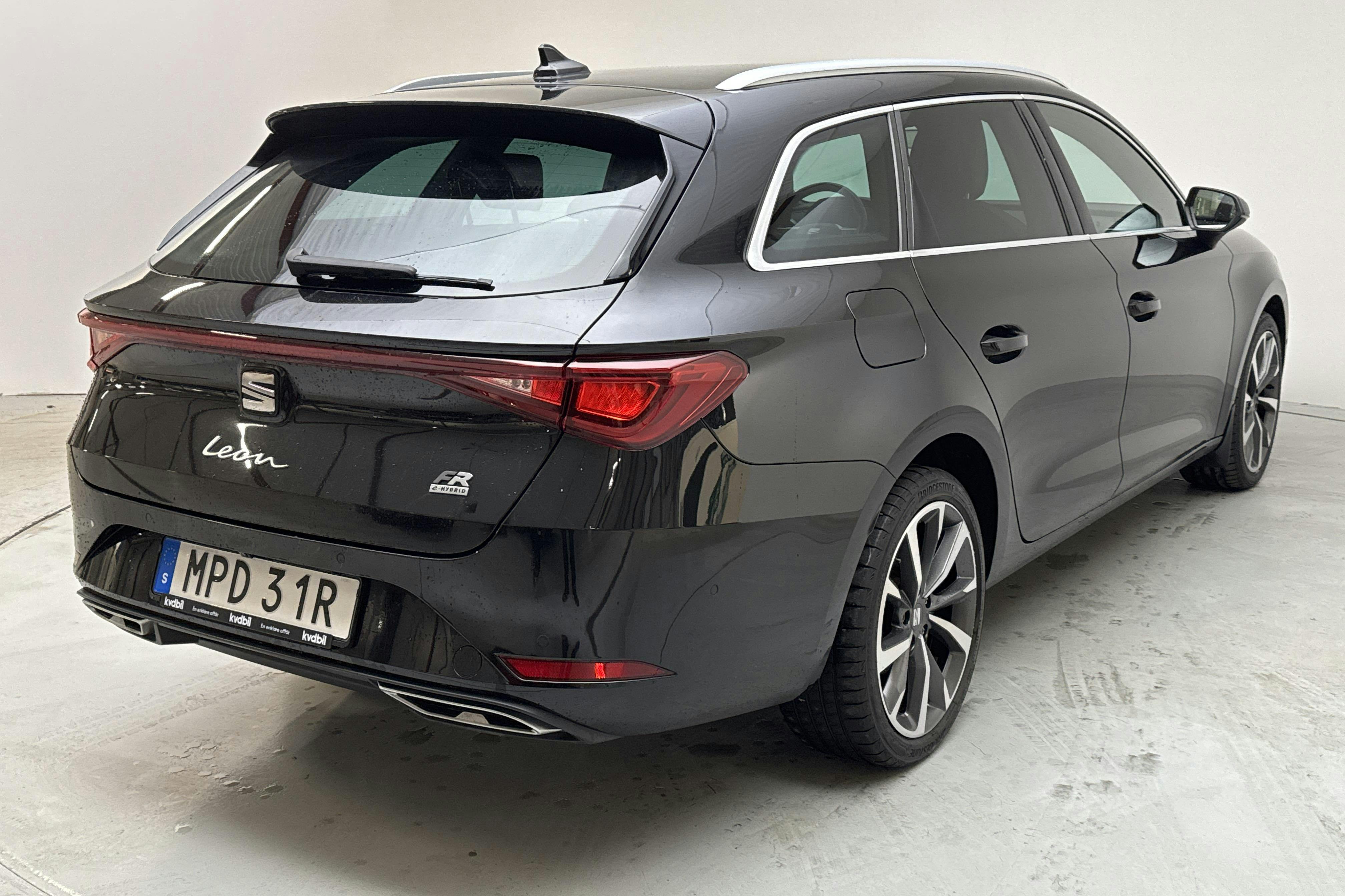 Seat Leon 1.4 e-Hybrid Plug-in Sportstourer (204hk) - 53 020 km - Automatic - black - 2021