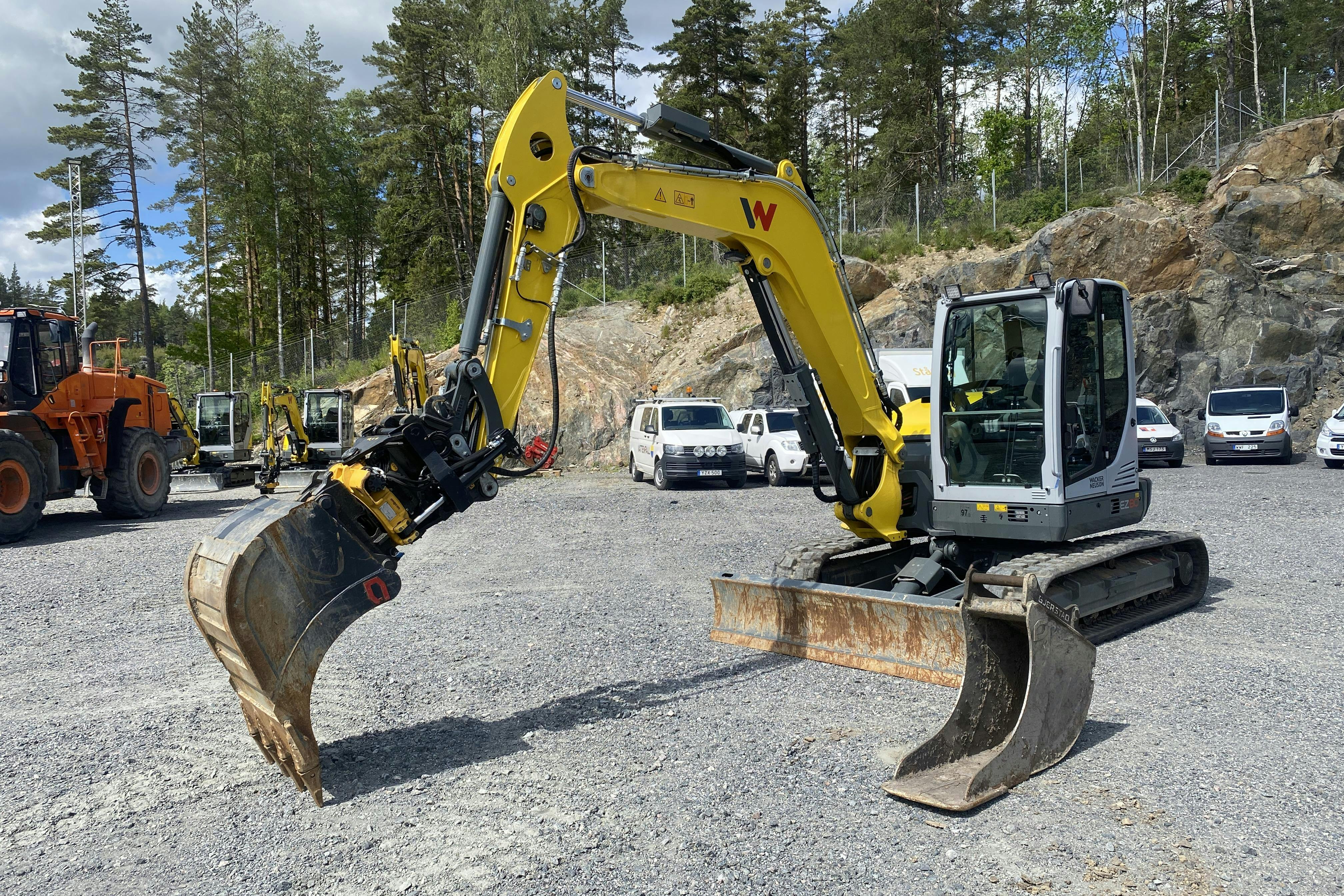 Wacker Neuson EZ80 - 2 skopor -  - 2023