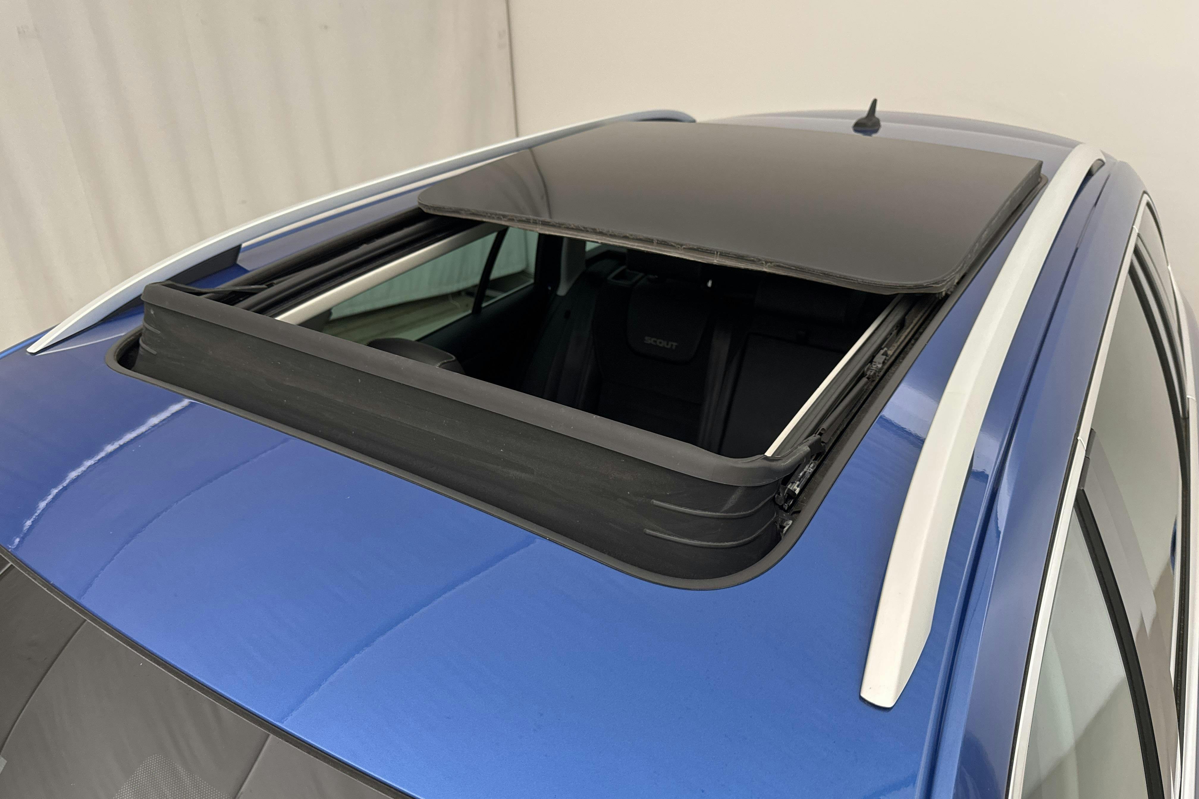 Skoda Octavia Scout II 2.0 TDI 4X4 (150hk) - 15 677 mil - Manuell - blå - 2018