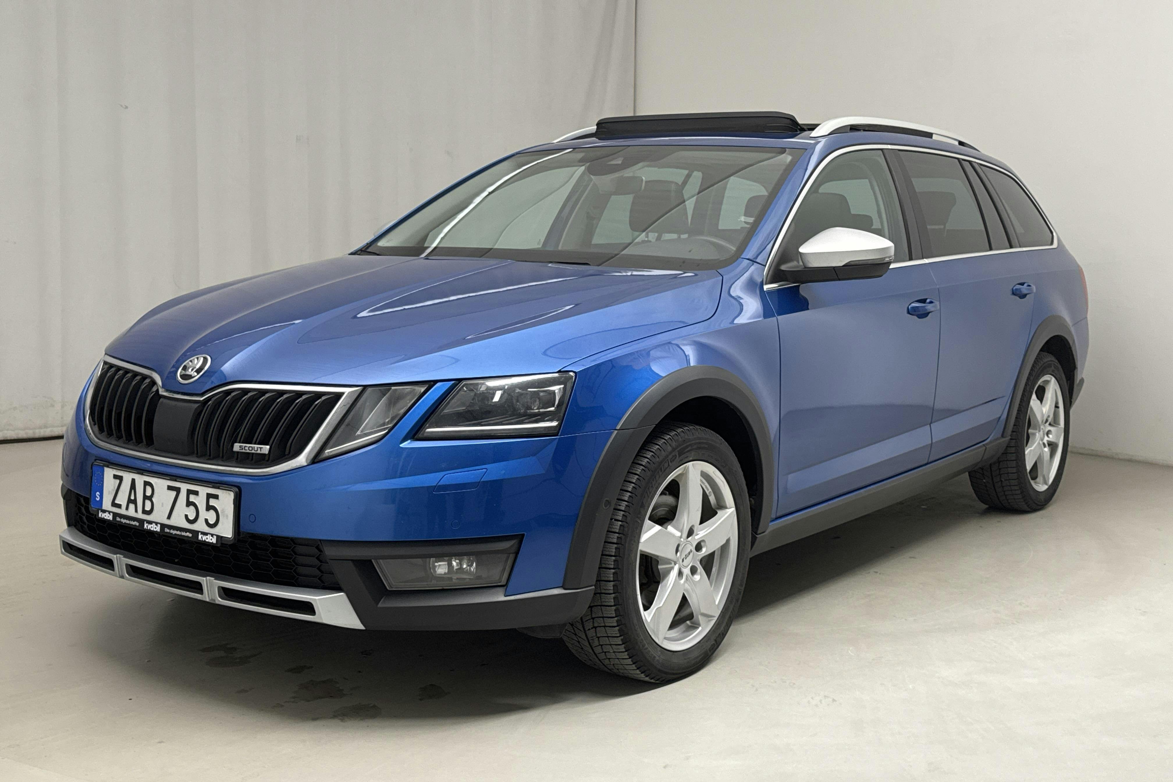 Skoda Octavia Scout II 2.0 TDI 4X4 (150hk) - 15 677 mil - Manuell - blå - 2018