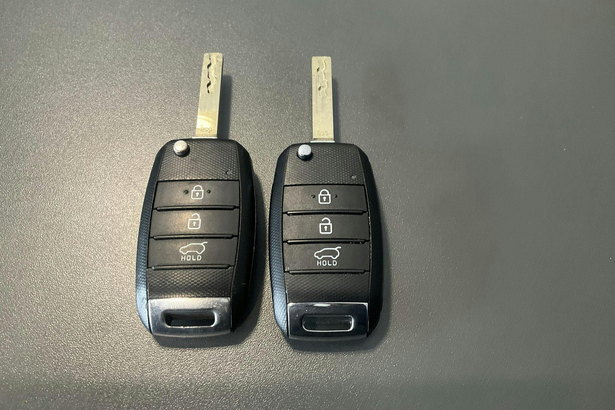 KIA Picanto 1.0 5dr (67hk) - 6 408 mil - Manuell - grå - 2018