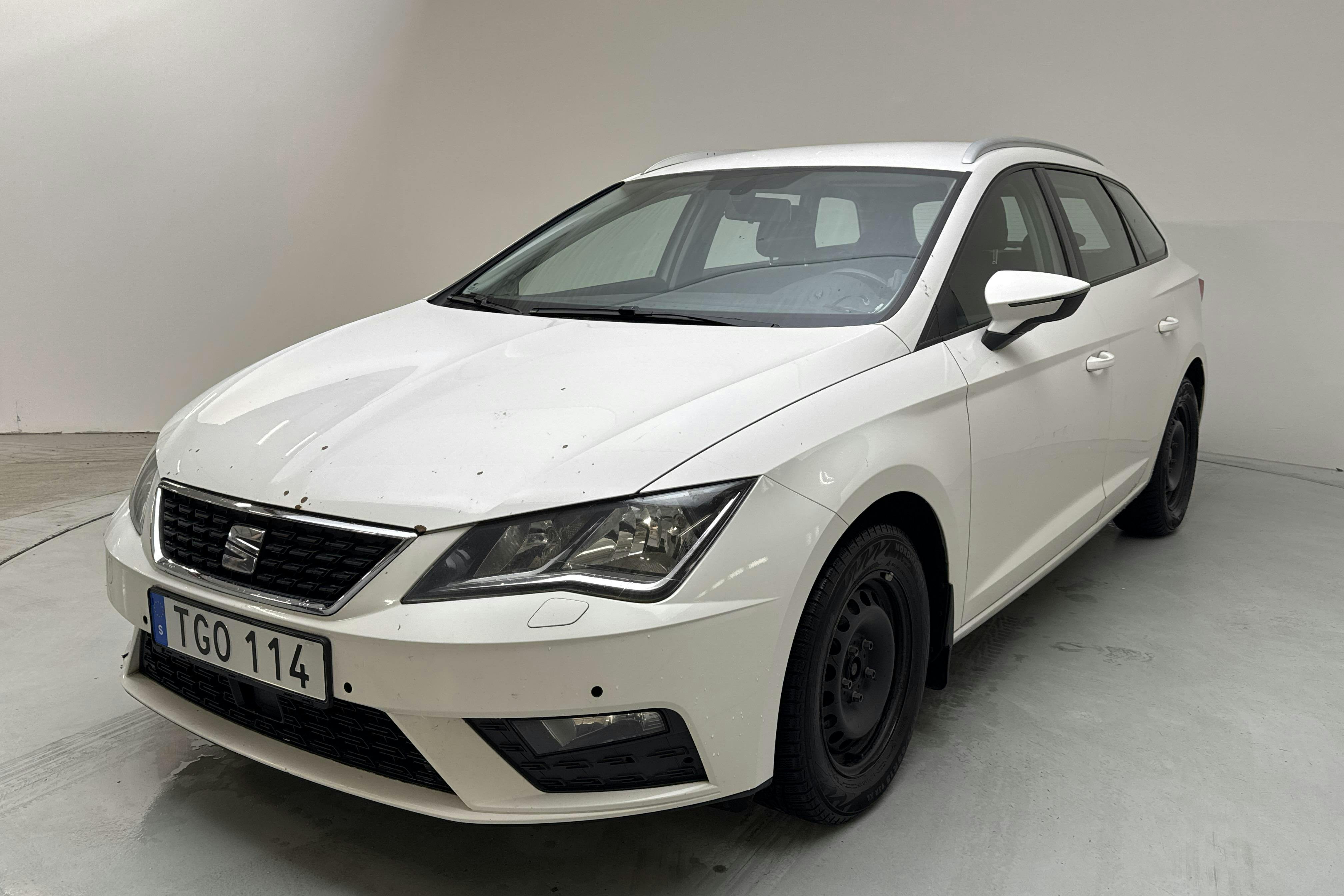 Seat Leon 1.5 TGI ST (130hk) - 530 120 km - Manual - white - 2020
