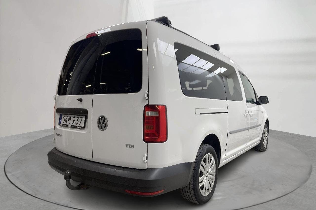 VW Caddy Maxi Life 2.0 TDI (102hk) - 6 025 mil - Manuell - vit - 2017