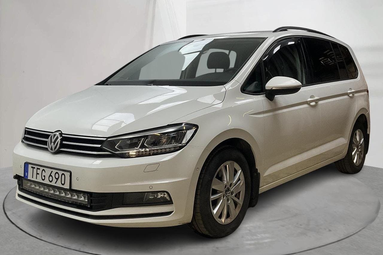 VW Touran 2.0 TDI (150hk) - 91 180 km - Automatic - white - 2018