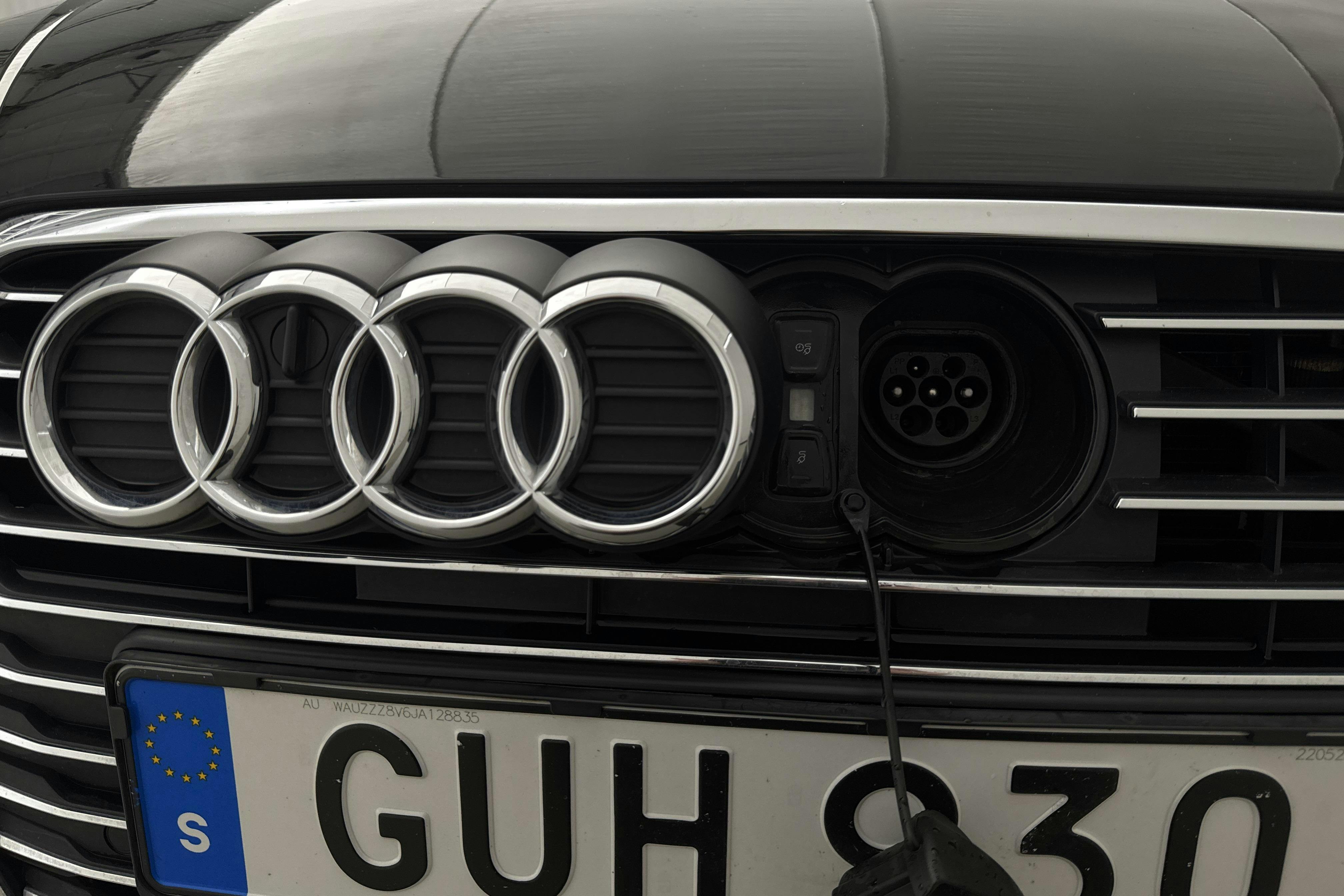 Audi A3 1.4 TFSI e-tron Sportback (150hk) - 9 570 mil - Automat - svart - 2018