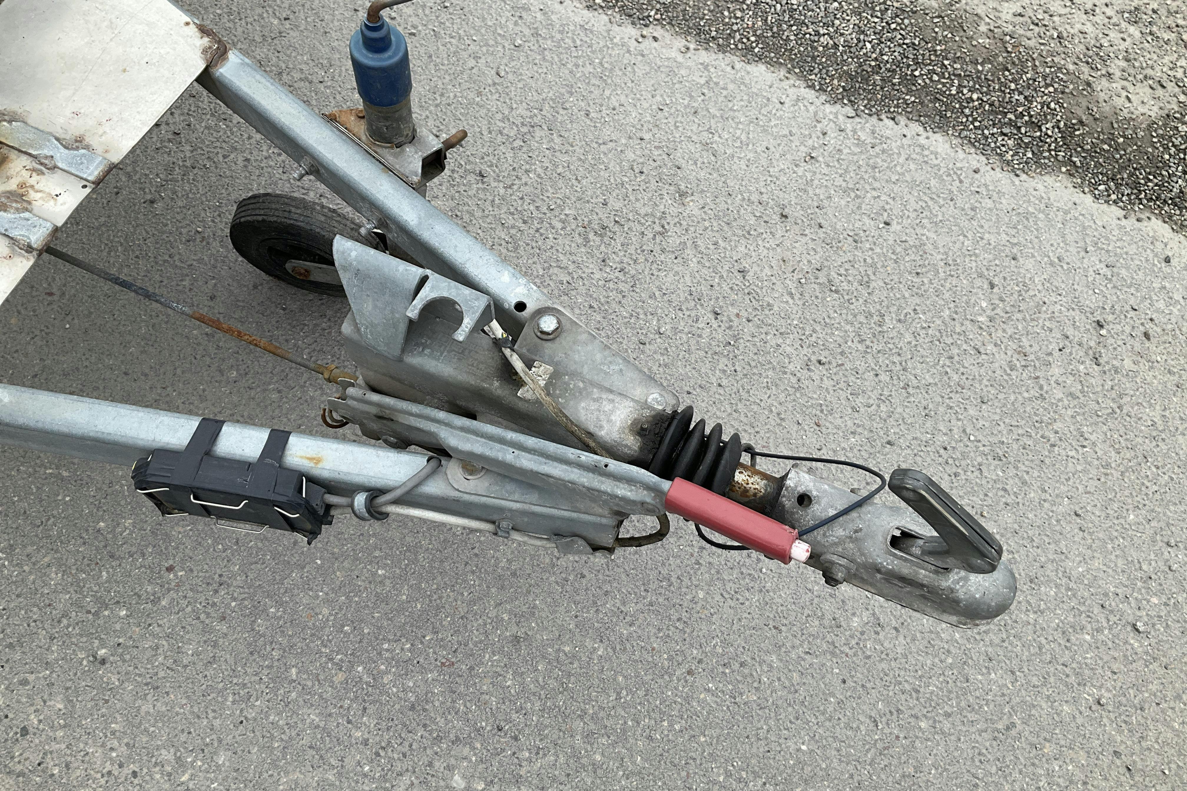 TRAILERGRUPPEN X 1000 Släpvagn - 0 km - grå - 1996