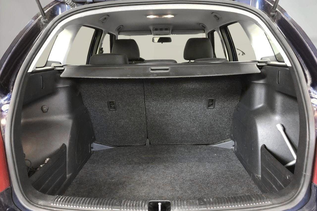 Skoda Fabia 1.2 TSI Combi (86hk) - 8 985 mil - Manuell - Dark Blue - 2013