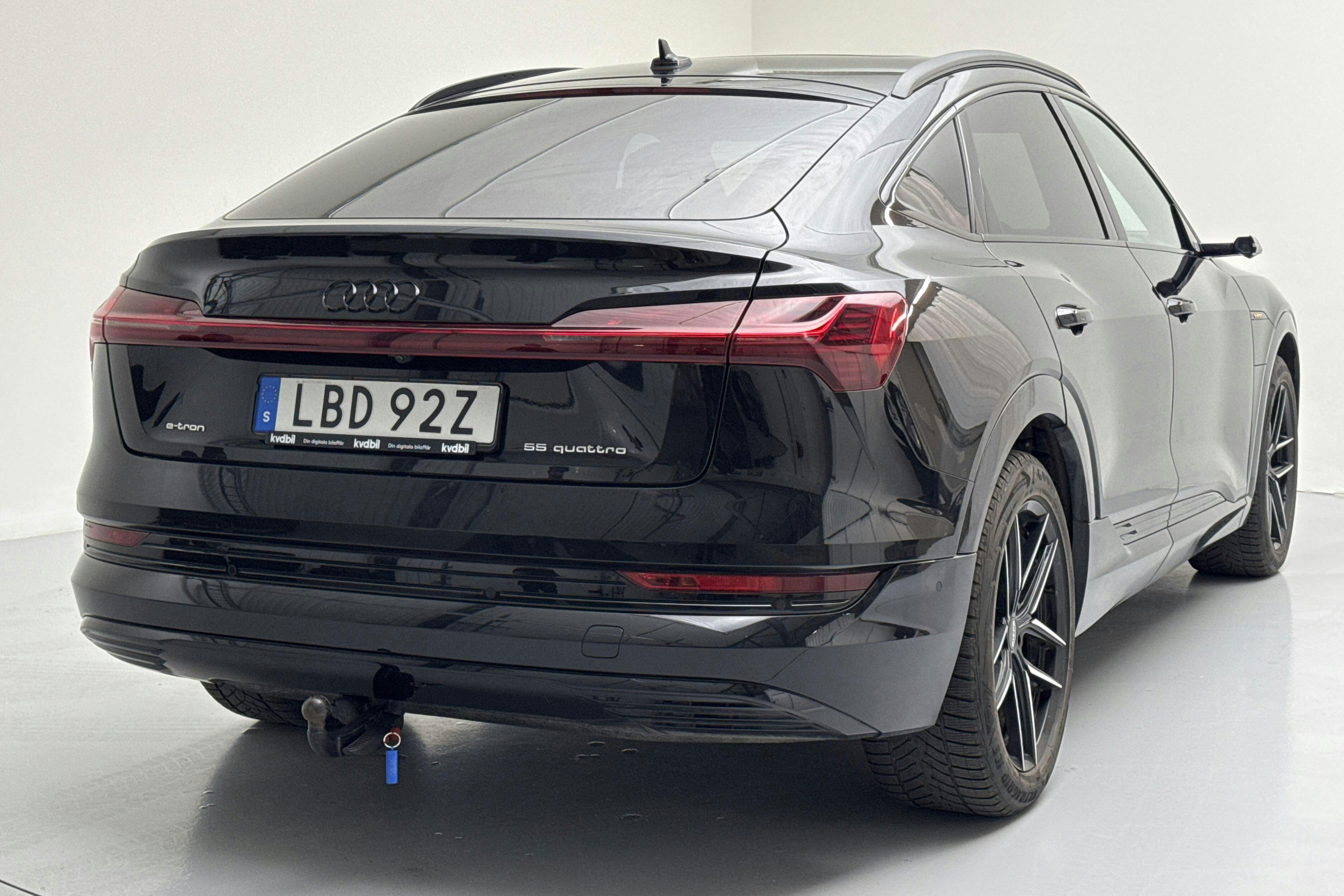 Audi e-tron Sportback 55 quattro 95 kWh (360hk) - 11 189 mil - Automat - svart - 2021