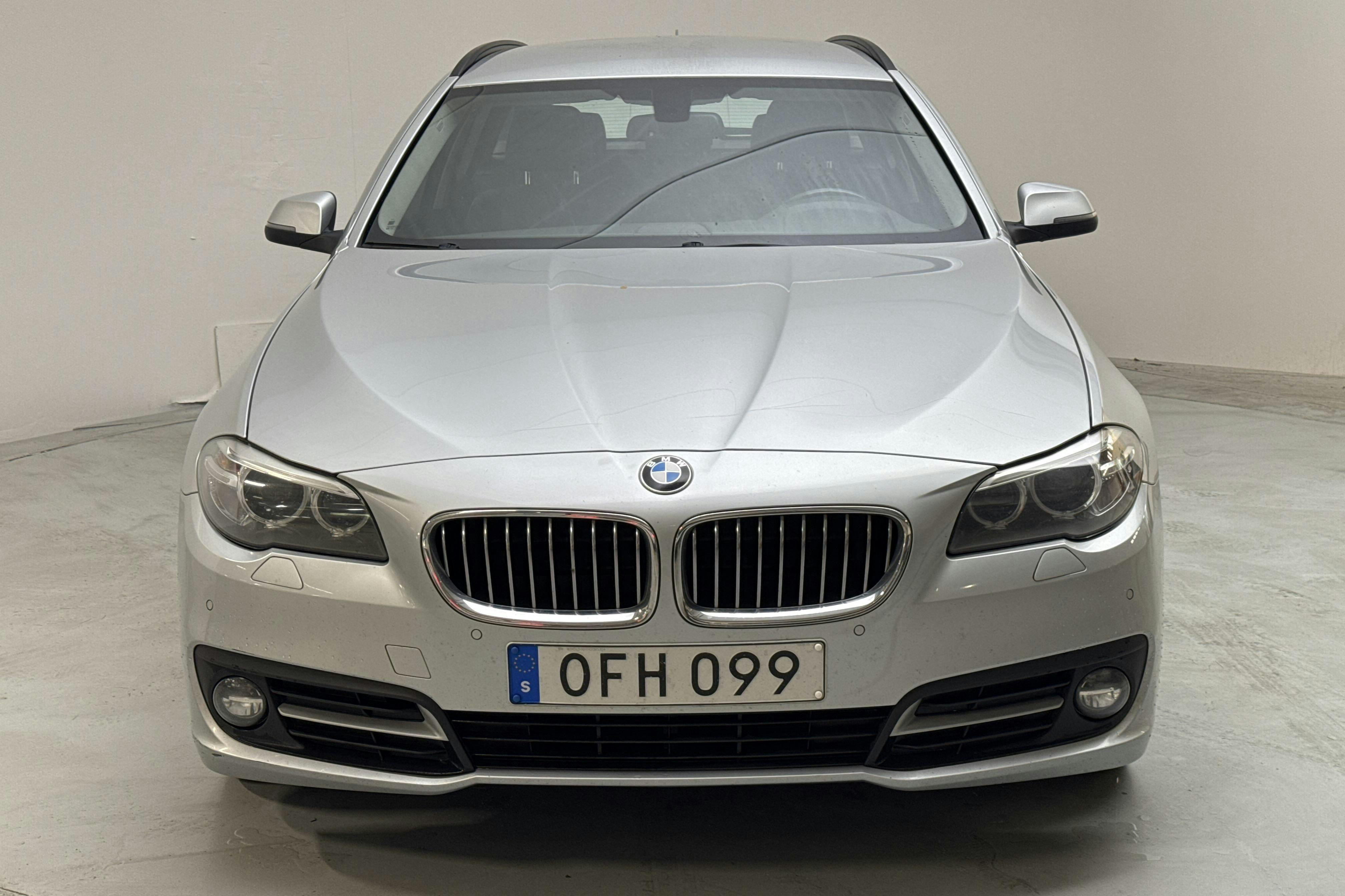 BMW 520d xDrive Touring, F11 (190hk) - 15 278 mil - Automat - silver - 2017