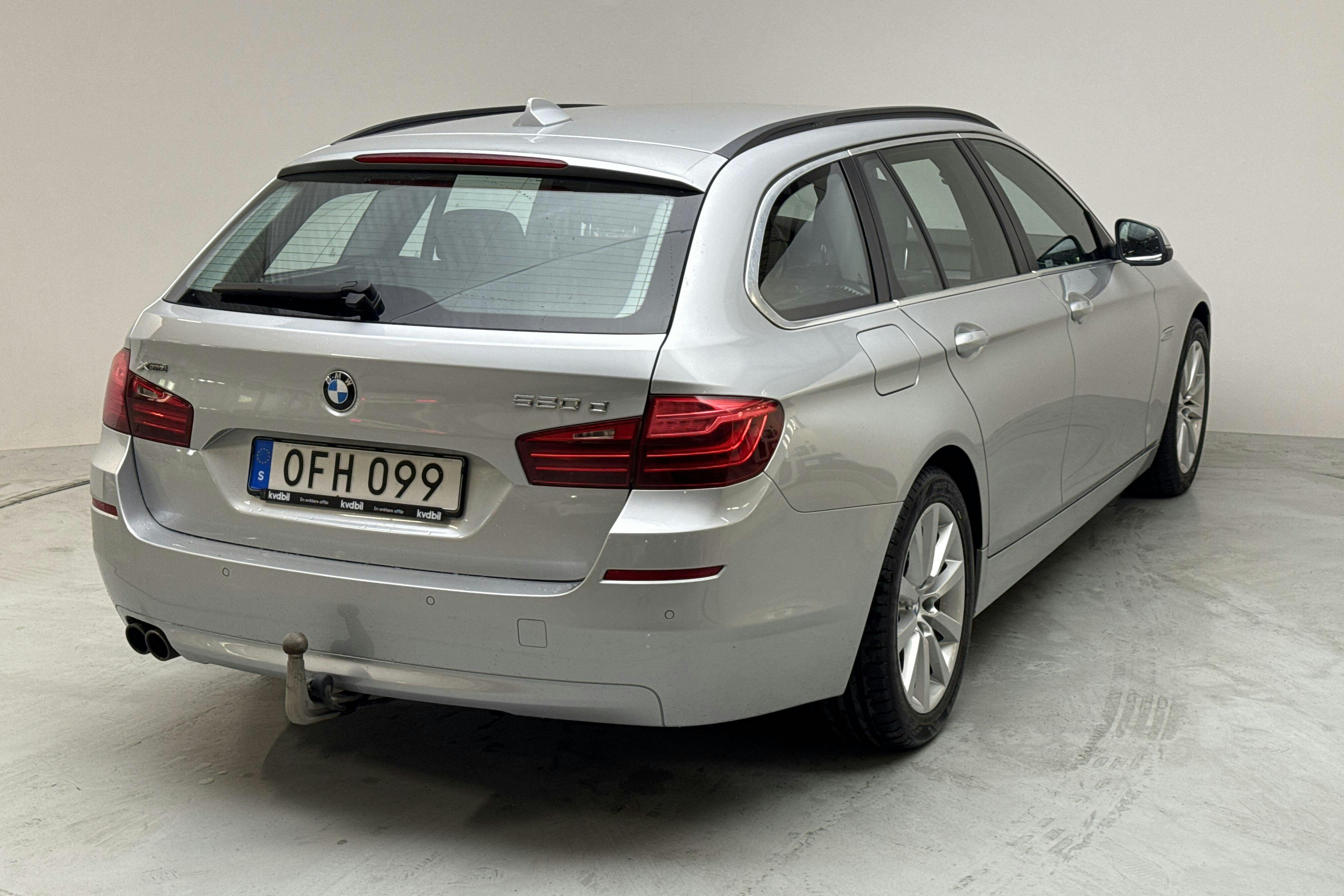BMW 520d xDrive Touring, F11 (190hk) - 15 278 mil - Automat - silver - 2017