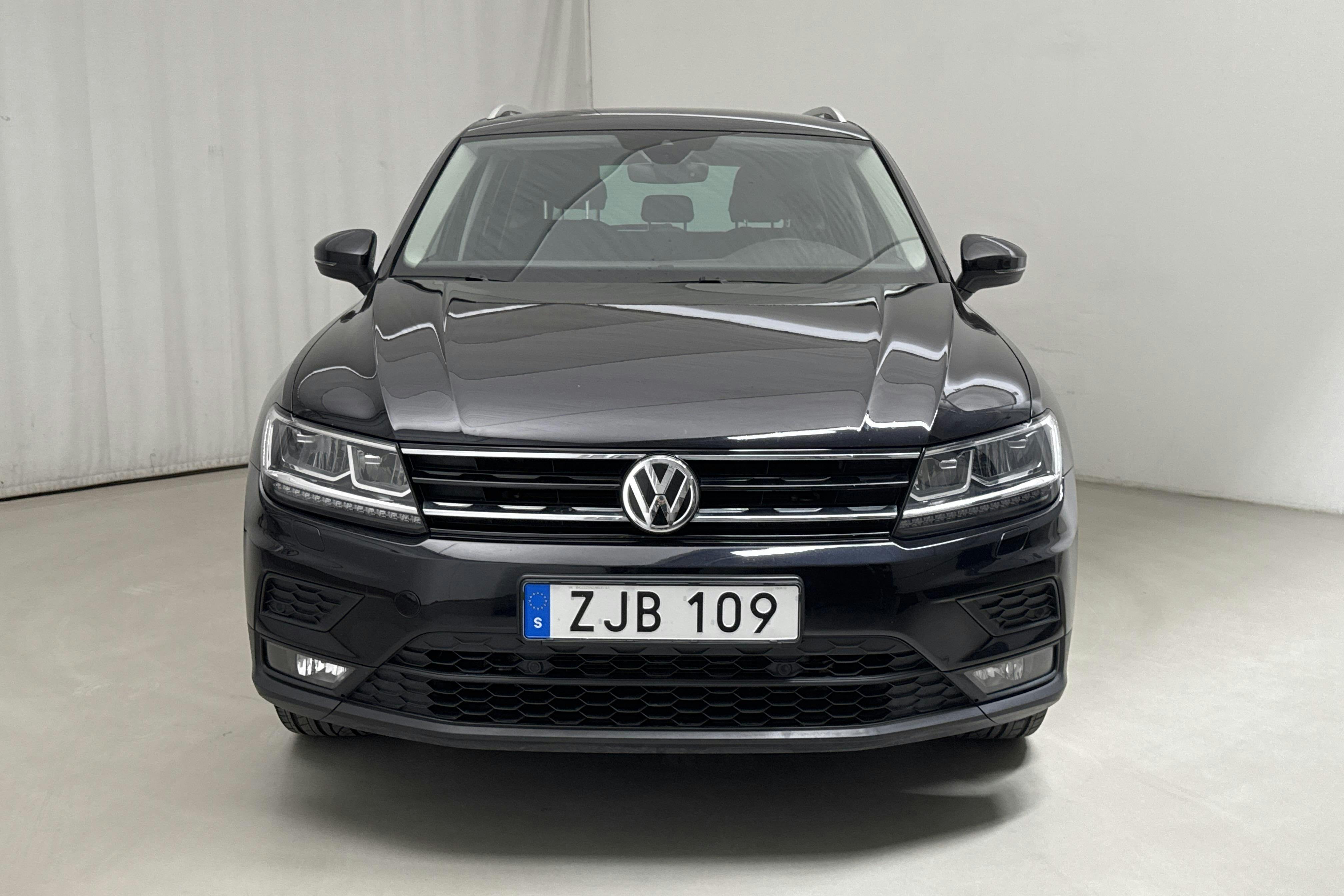 VW Tiguan 1.4 TSI 4MOTION (150hk) - 9 753 mil - Automat - svart - 2018