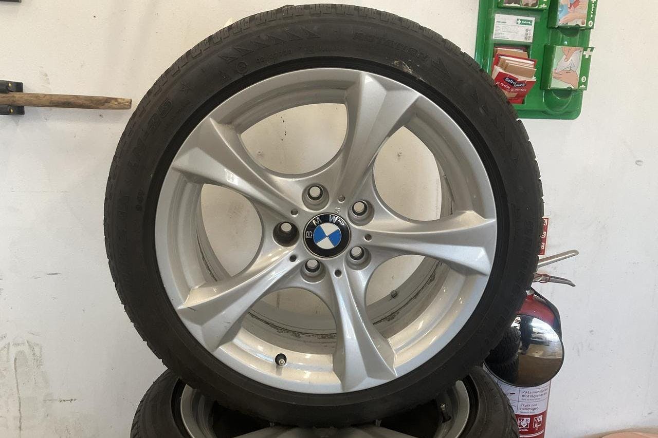 BMW Z4 sDrive 35i Roadster (306hk) - 2 762 mil - Automat - vit - 2009