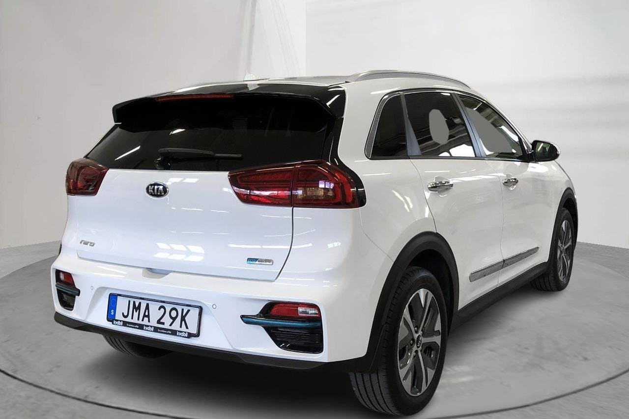 KIA Niro EV 64 kWh (204hk) - 10 560 mil - Automat - vit - 2020