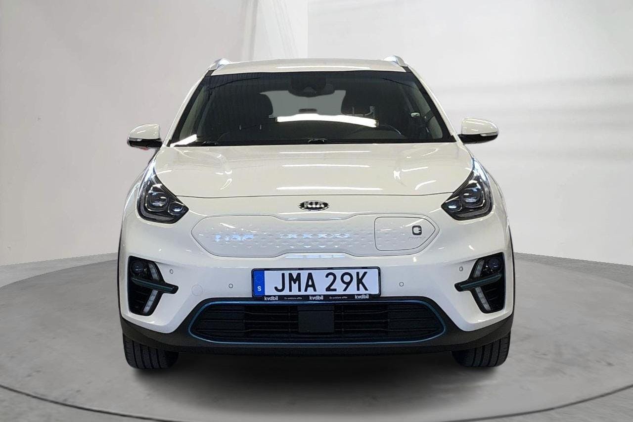 KIA Niro EV 64 kWh (204hk) - 10 560 mil - Automat - vit - 2020