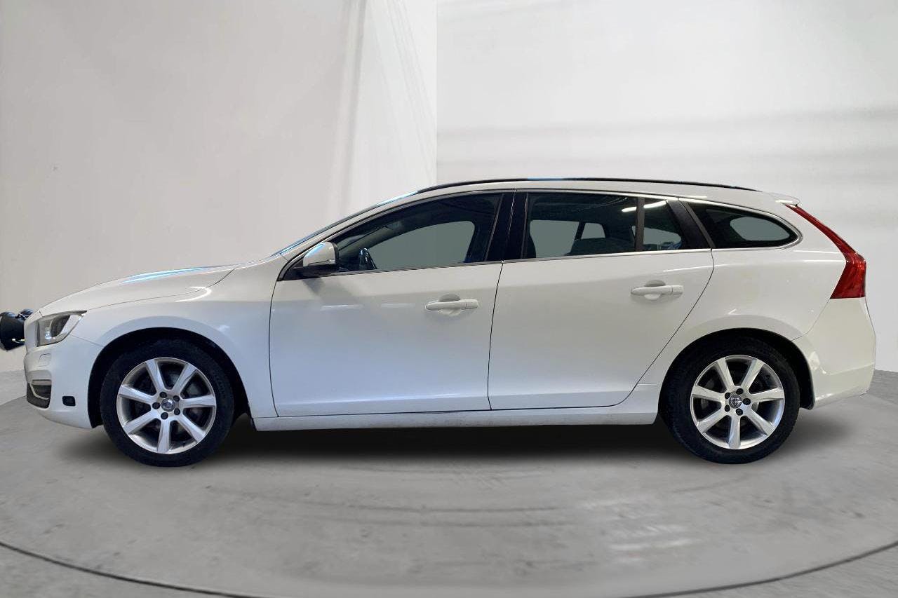 Volvo V60 D4 AWD (190hk) - 120 130 km - Automatic - white - 2018