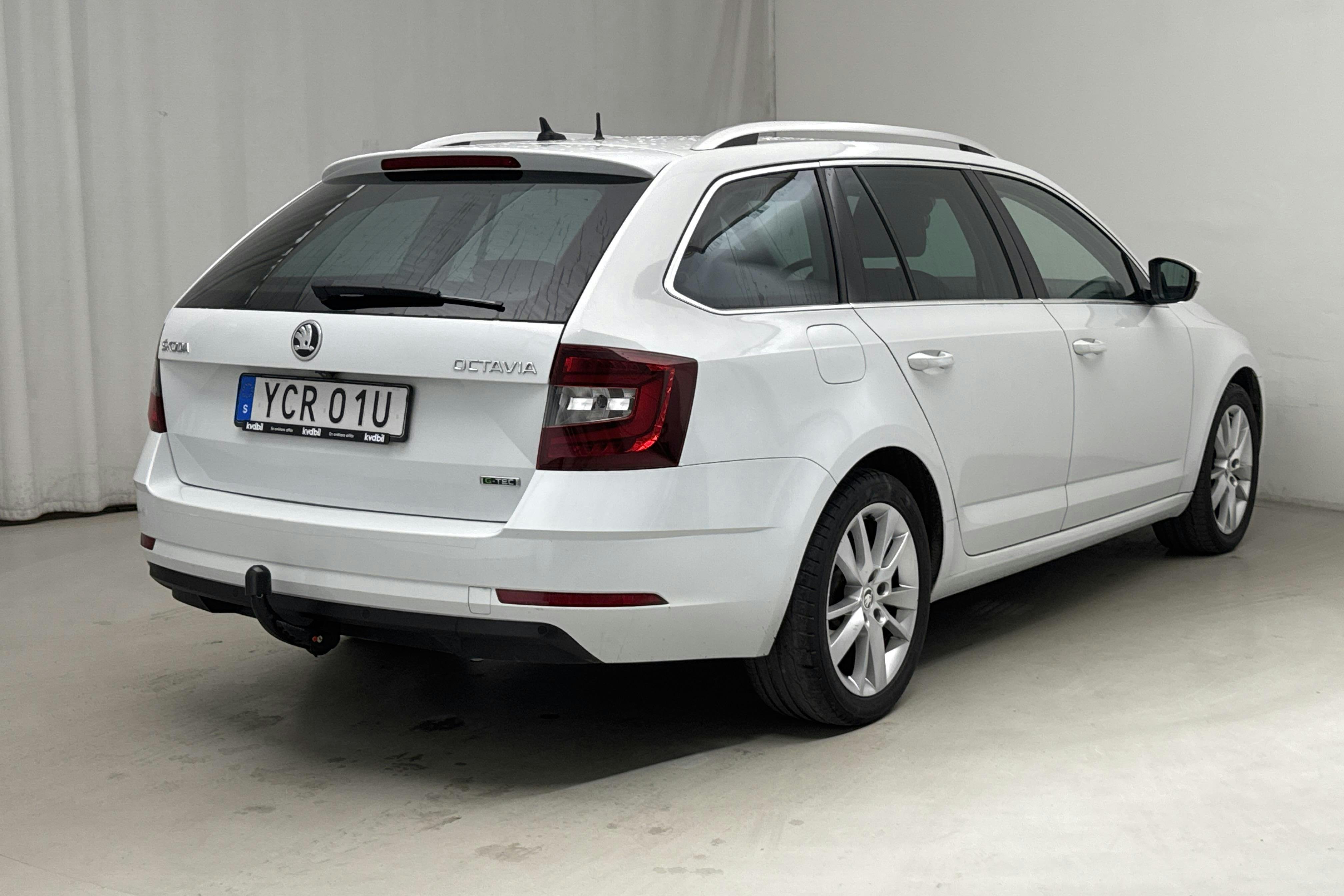 Skoda Octavia III 1.5 TSI G-TEC Combi (130hk) - 15 877 mil - Automat - vit - 2019