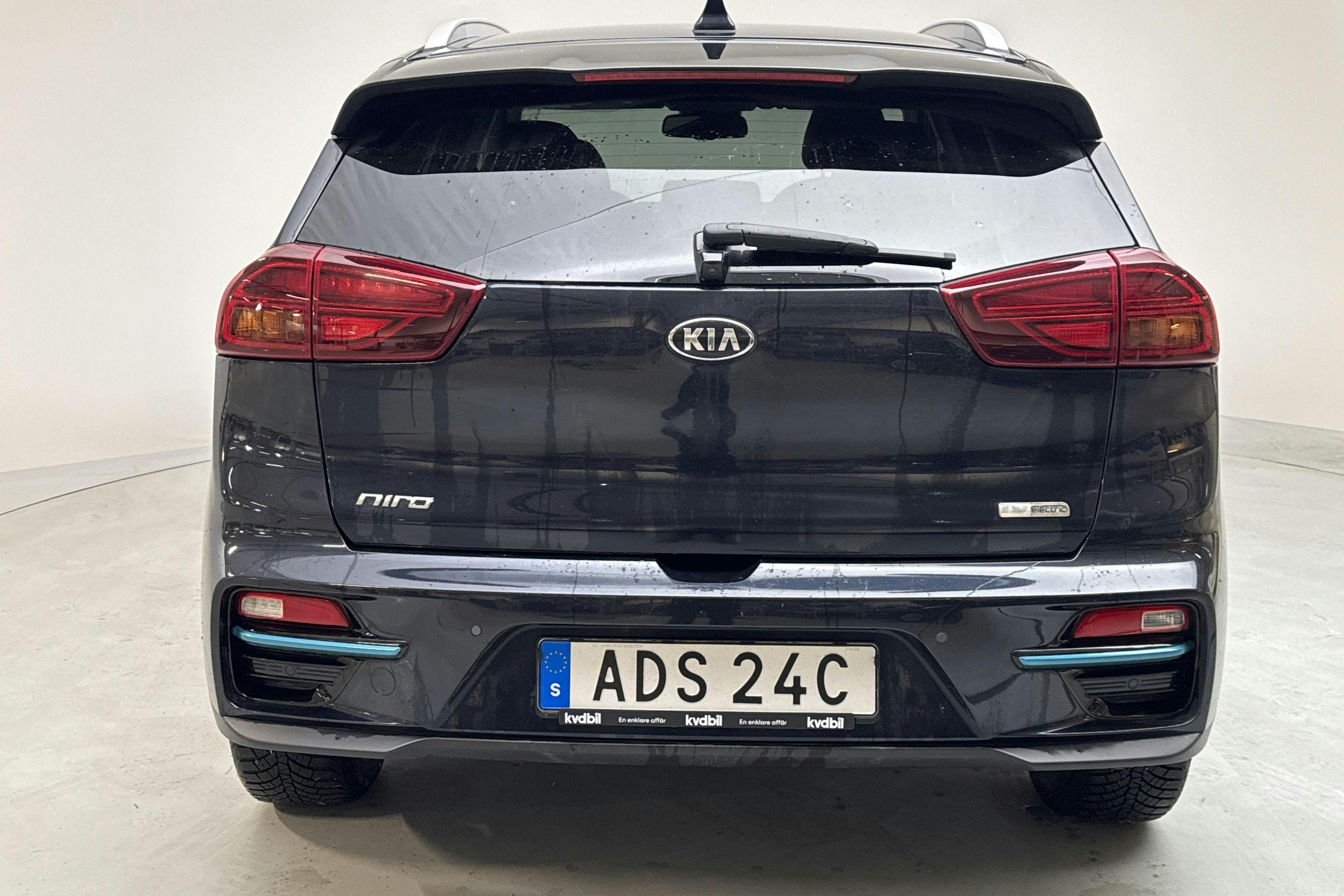 KIA e-Niro 64 kWh (204hk) - 11 560 mil - Automat - blå - 2021