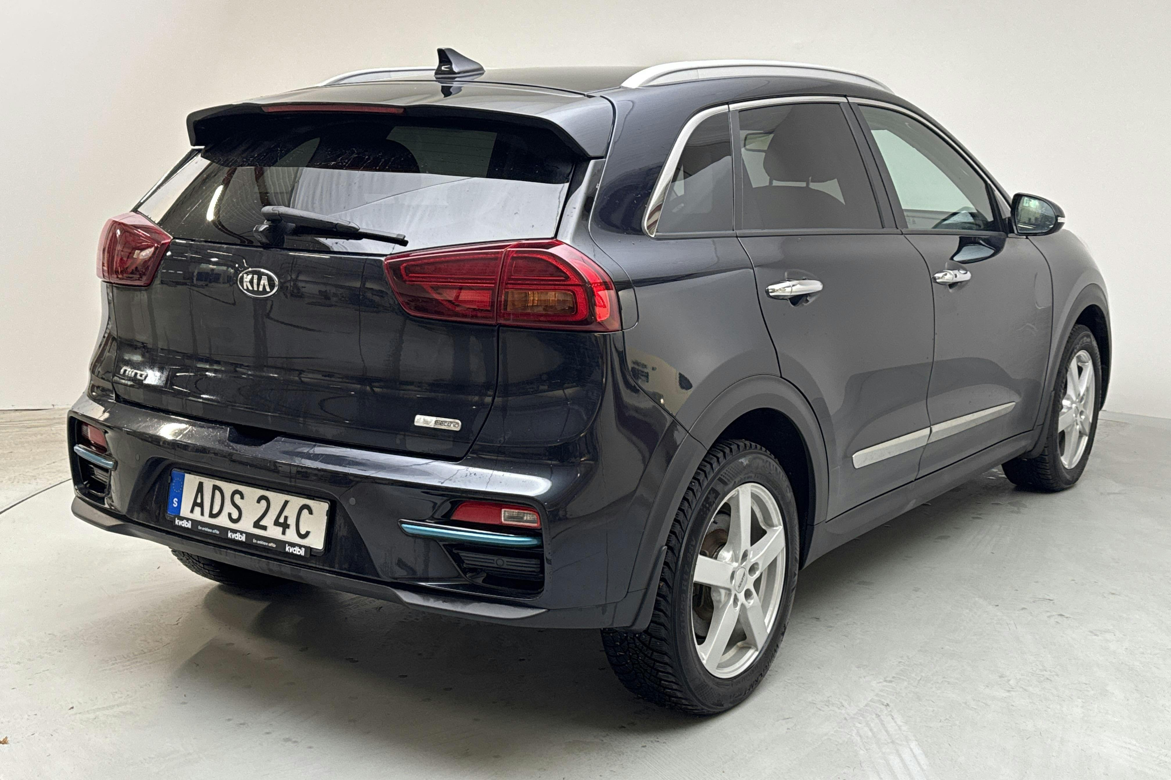 KIA e-Niro 64 kWh (204hk) - 11 560 mil - Automat - blå - 2021
