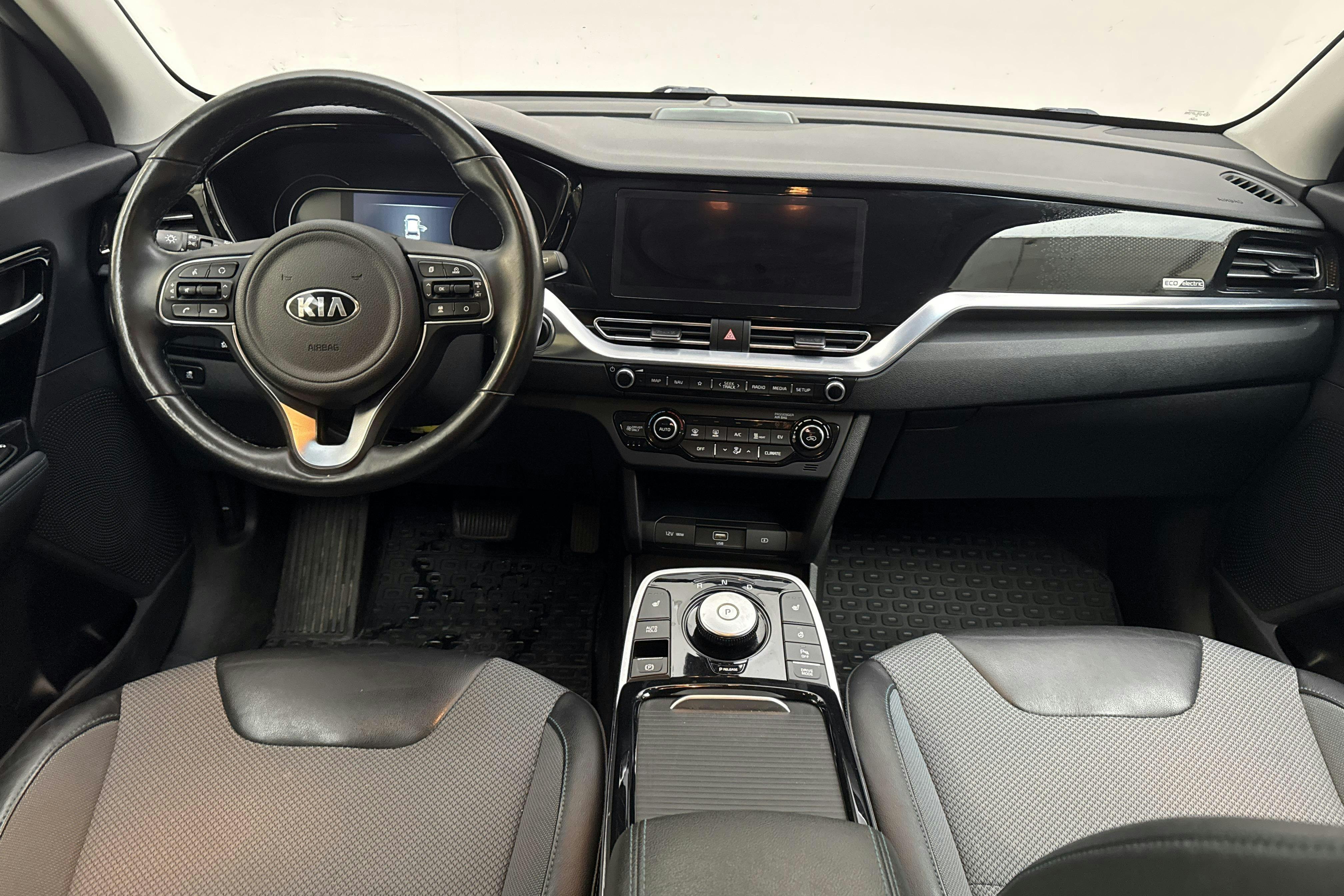 KIA e-Niro 64 kWh (204hk) - 11 560 mil - Automat - blå - 2021