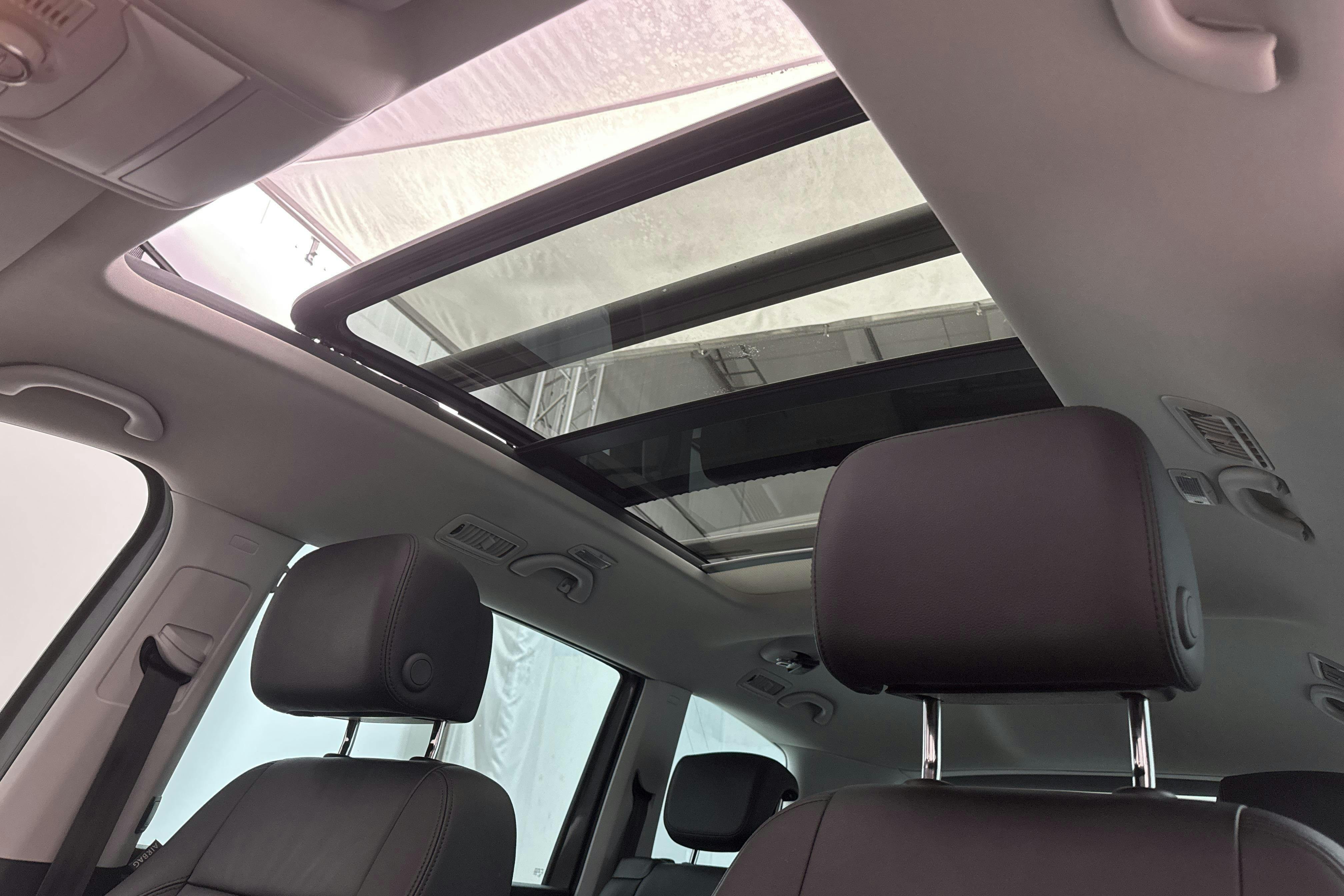 VW Sharan 2.0 TDI 4Motion (150hk) - 136 990 km - Manualna - Dark Grey - 2017