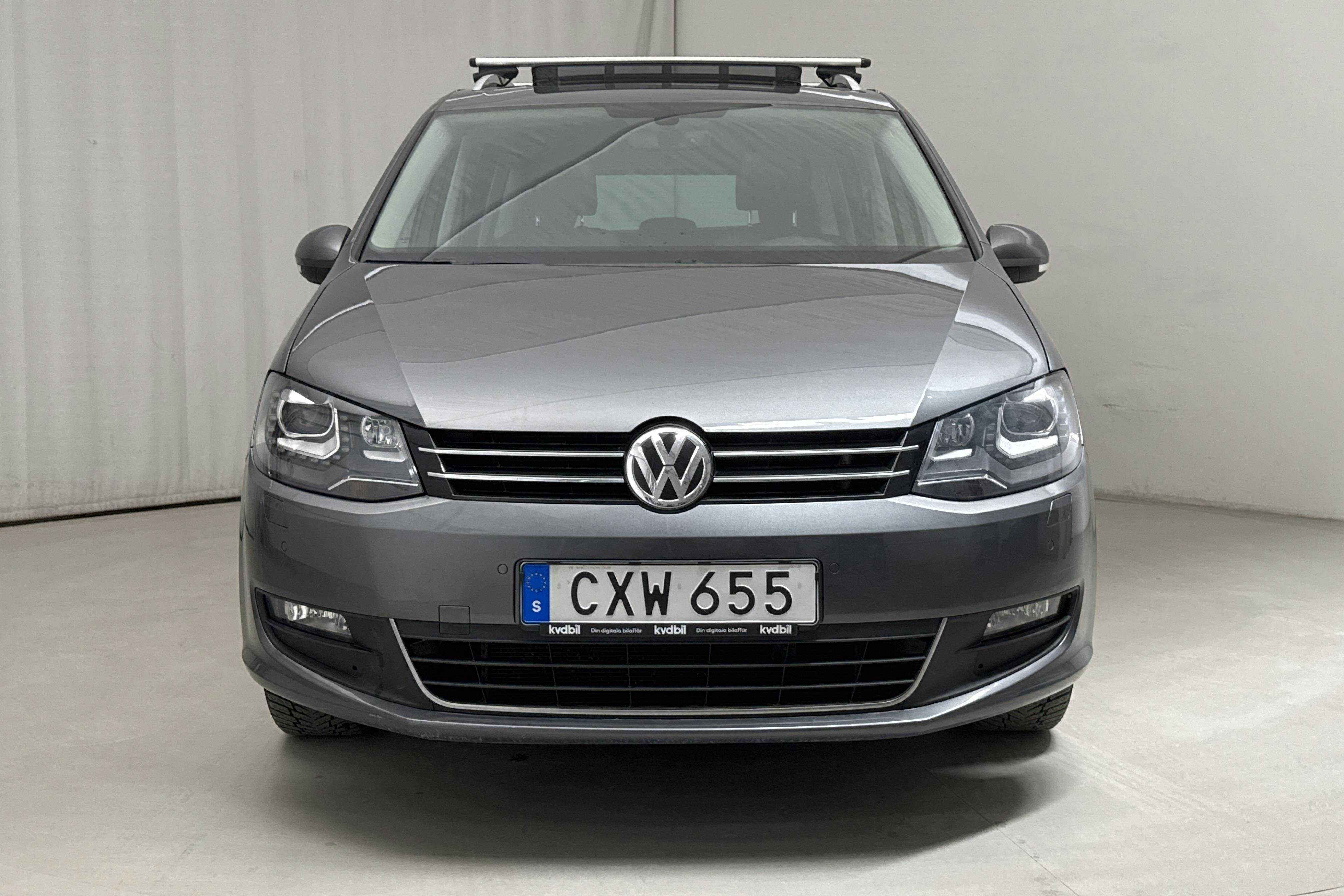 VW Sharan 2.0 TDI 4Motion (150hk) - 136 990 km - Manualna - Dark Grey - 2017
