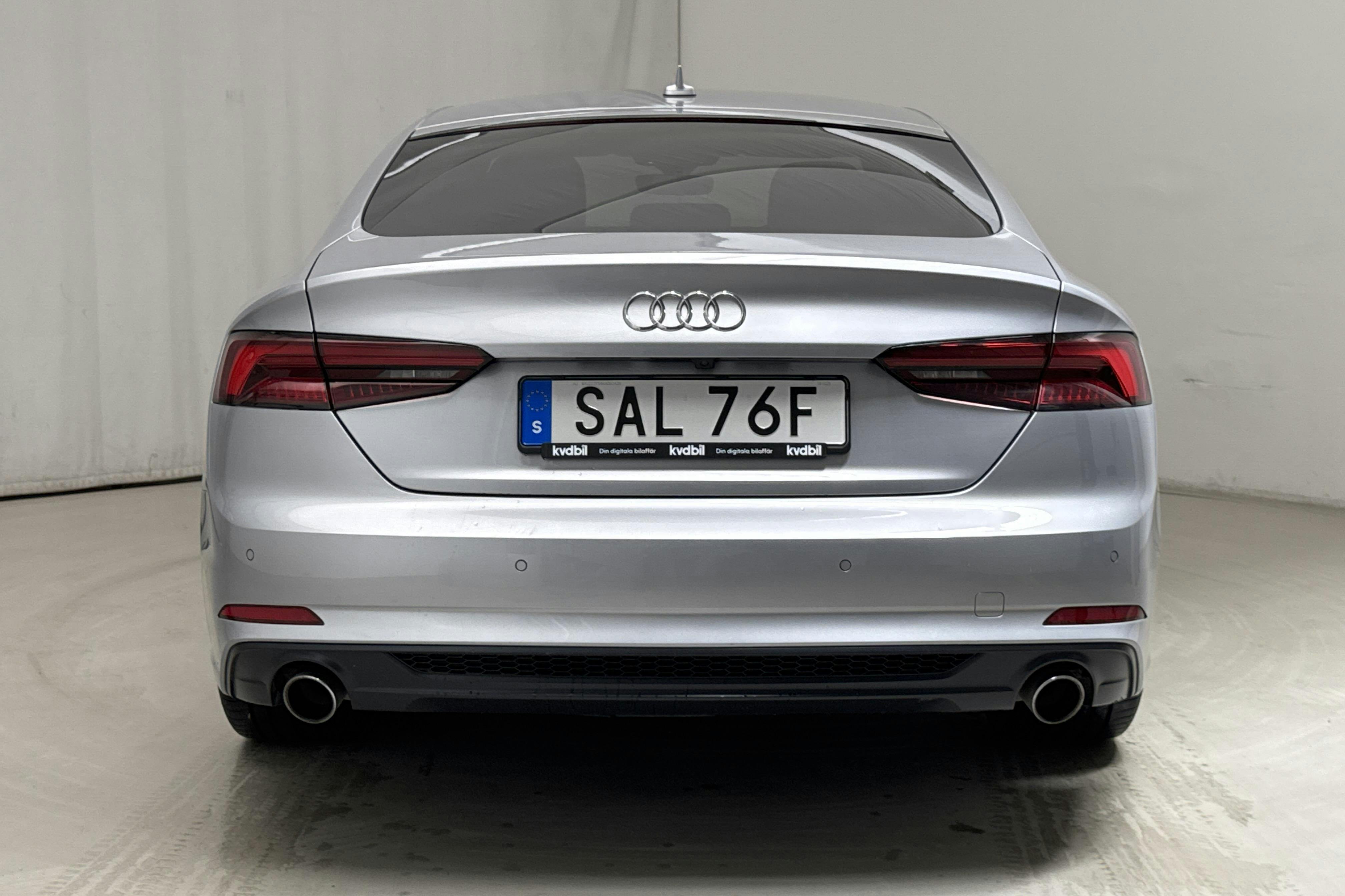 Audi A5 Sportback 40 TFSI (190hk) - 7 889 mil - Automat - silver - 2019