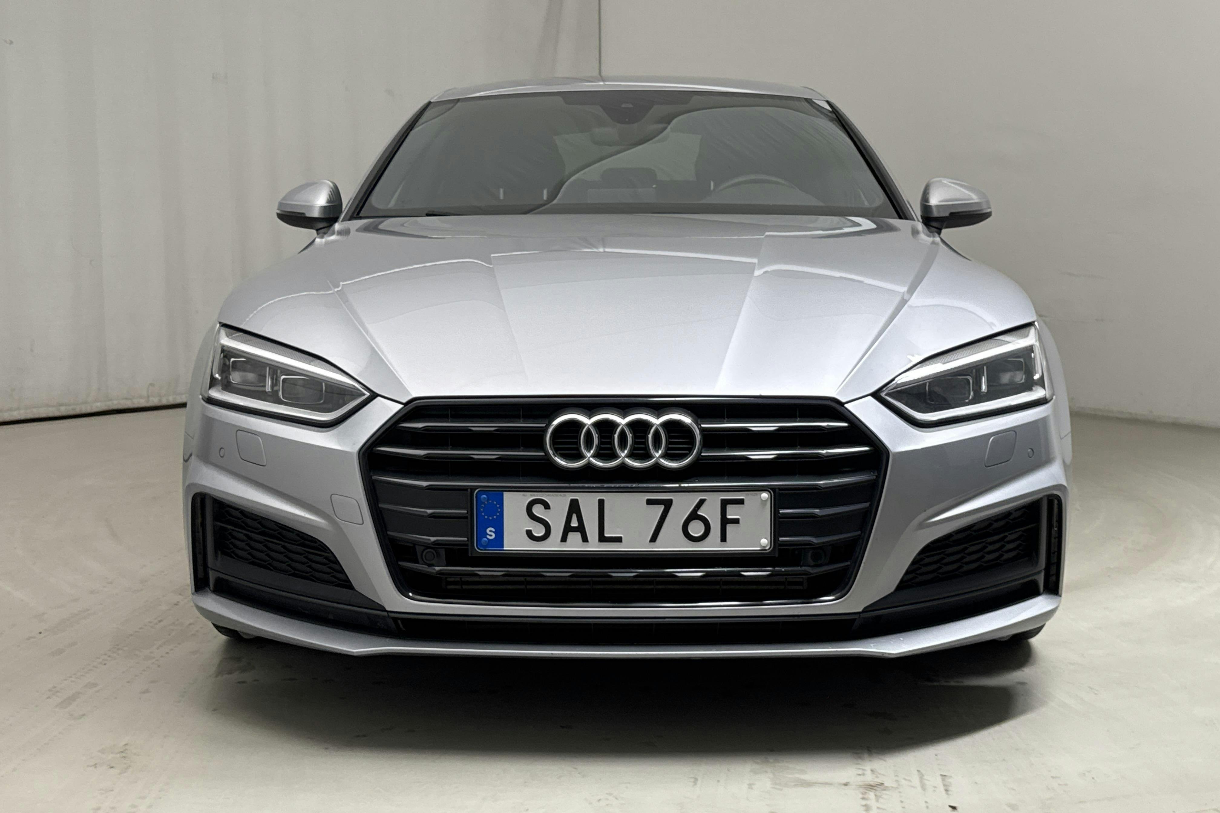 Audi A5 Sportback 40 TFSI (190hk) - 7 889 mil - Automat - silver - 2019