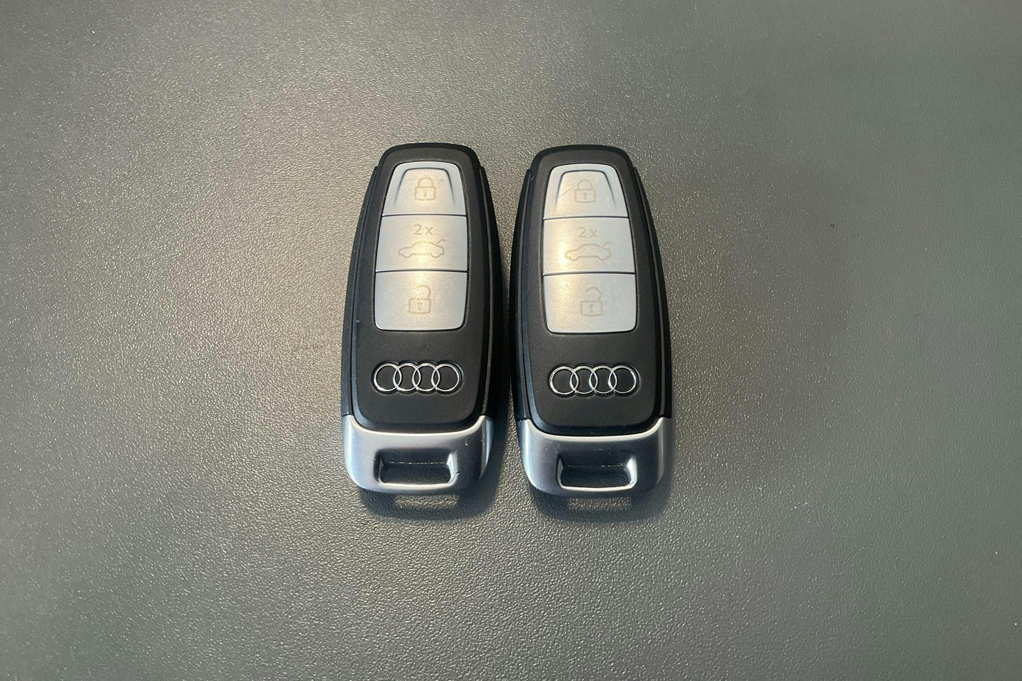Audi Q4 50 Sportback e-tron quattro 77 kWh (299hk) - 7 889 mil - Automat - vit - 2023