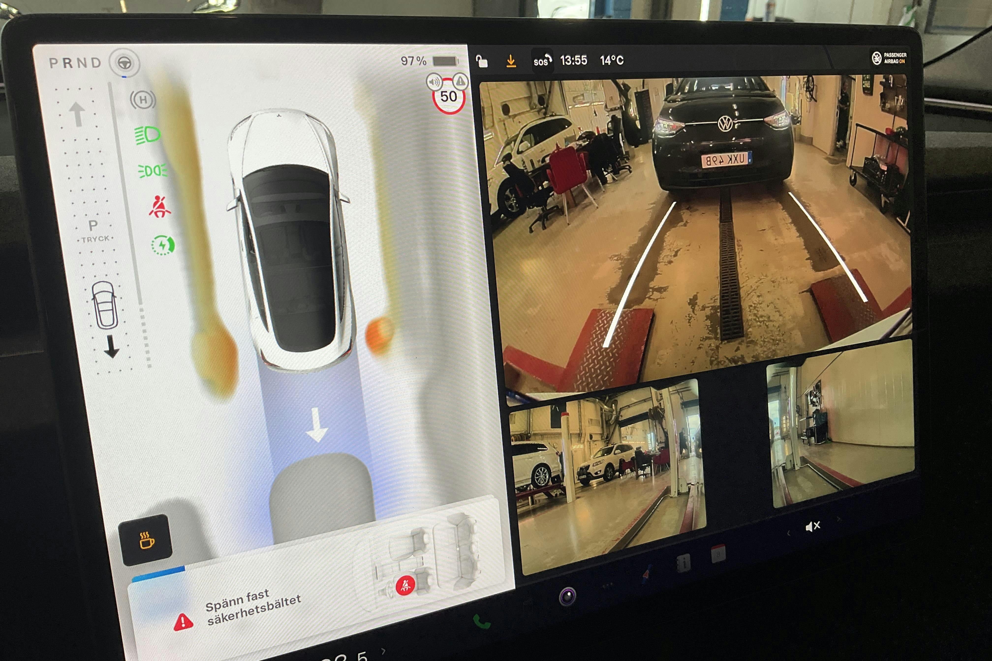 Tesla Model 3 Standard Range RWD - 3 539 mil - Automat - vit - 2024
