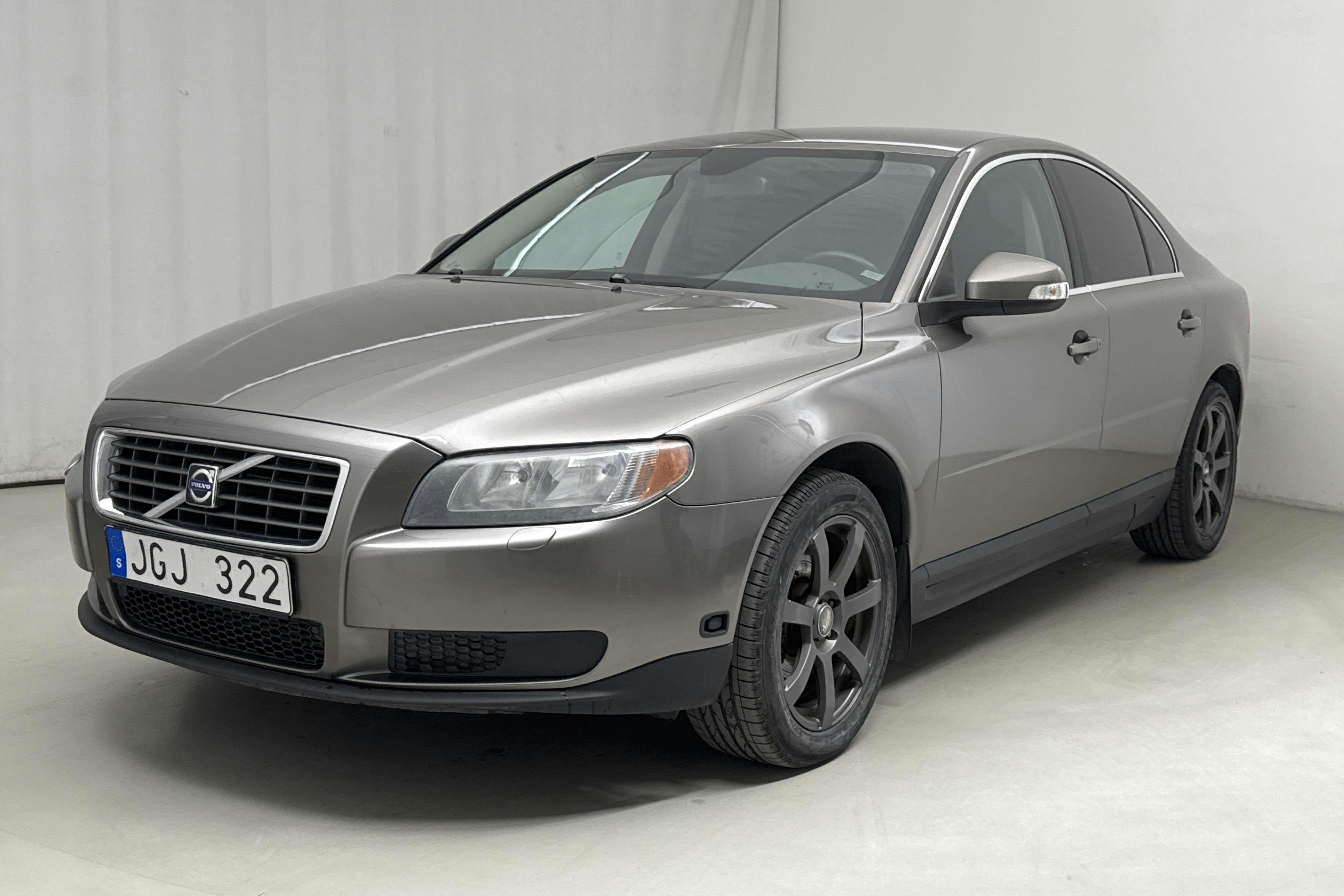 Volvo S80 2.5T (200hk) - 205 340 km - Manual - gray - 2007