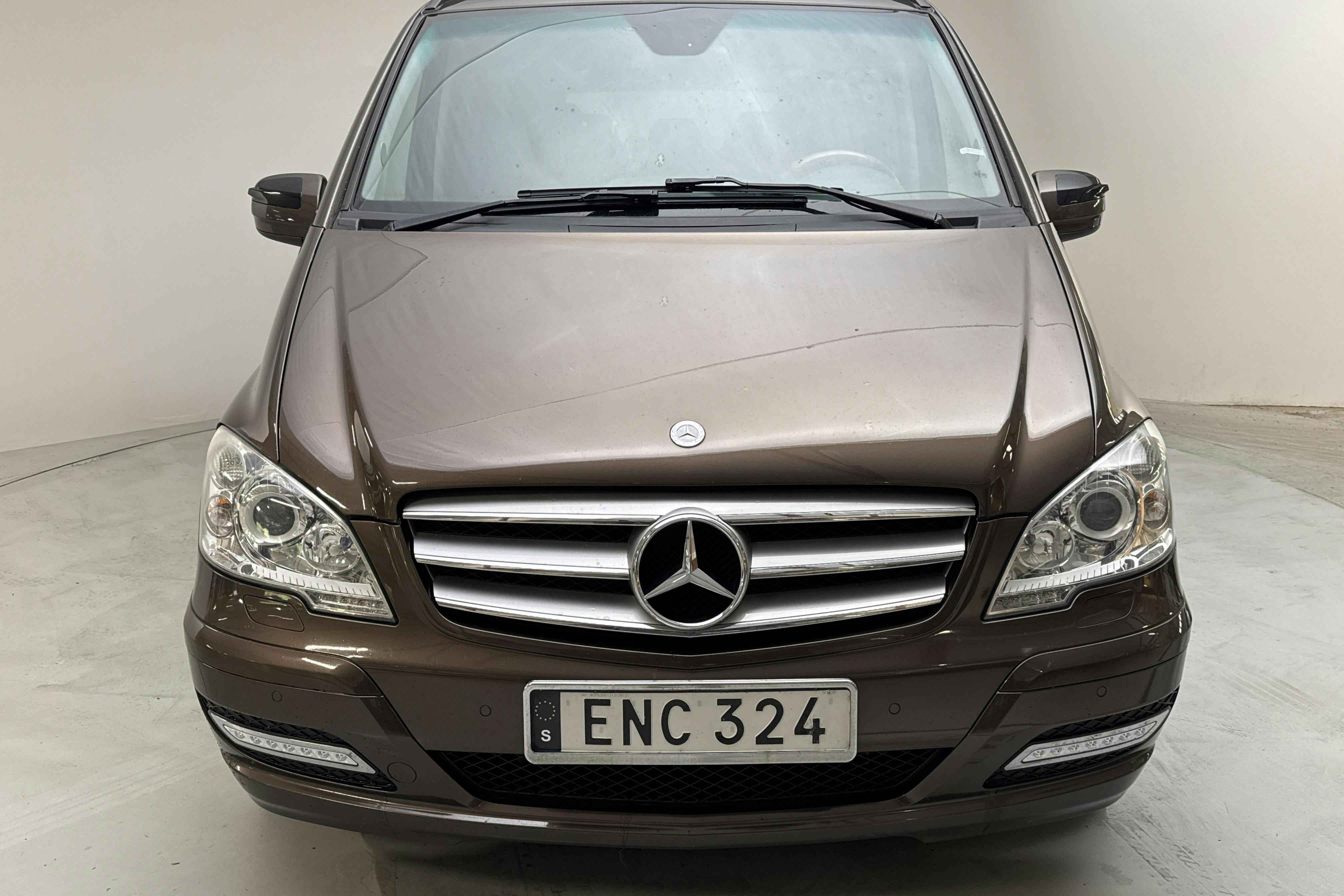 Mercedes Viano 3.0 CDI (224hk) - 21 511 mil - Automat - brun - 2012