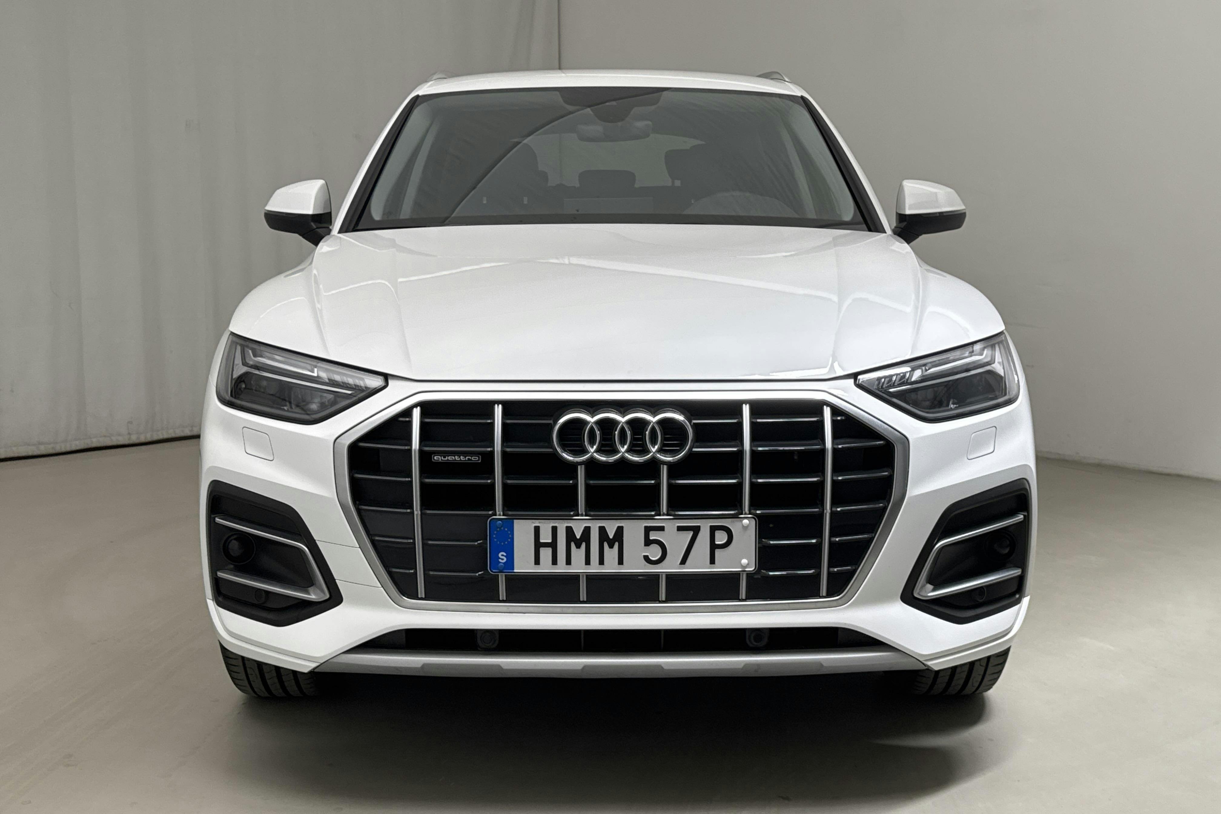 Audi Q5 40 TDI quattro (204hk) - 5 535 mil - Automat - vit - 2023