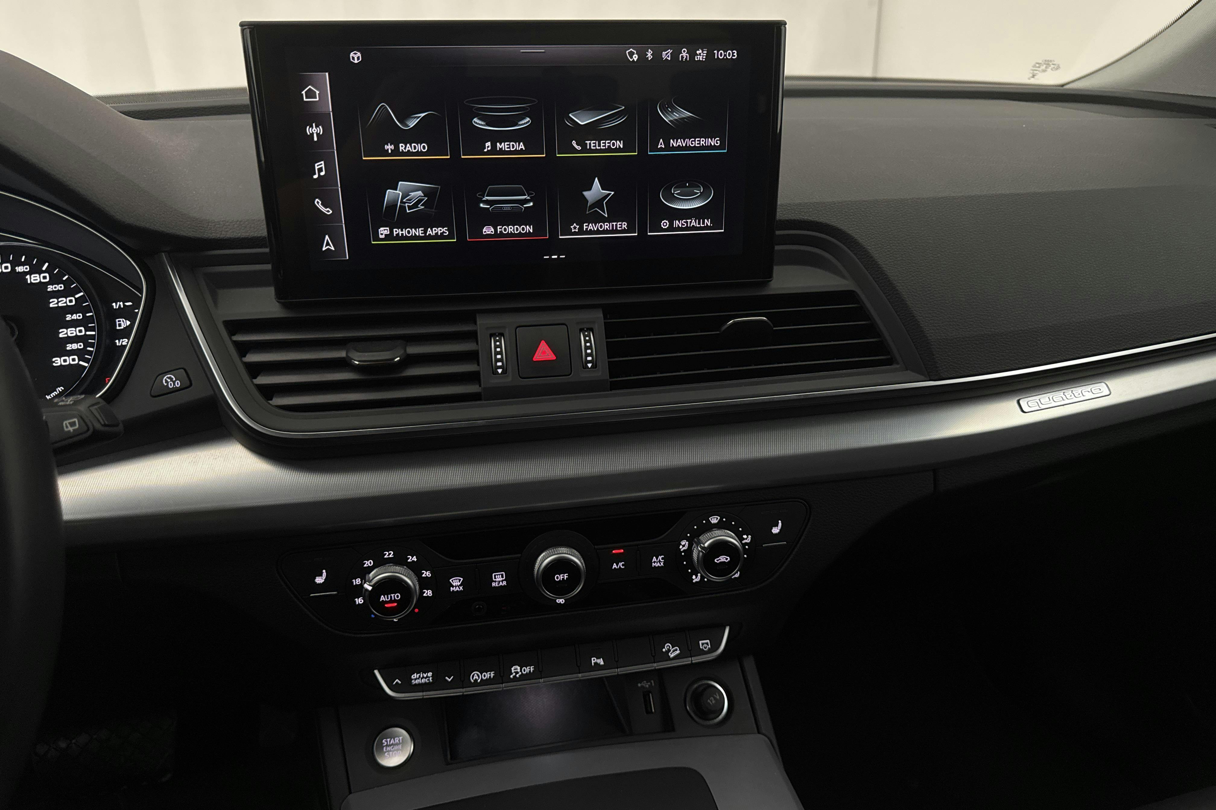 Audi Q5 40 TDI quattro (204hk) - 5 535 mil - Automat - vit - 2023