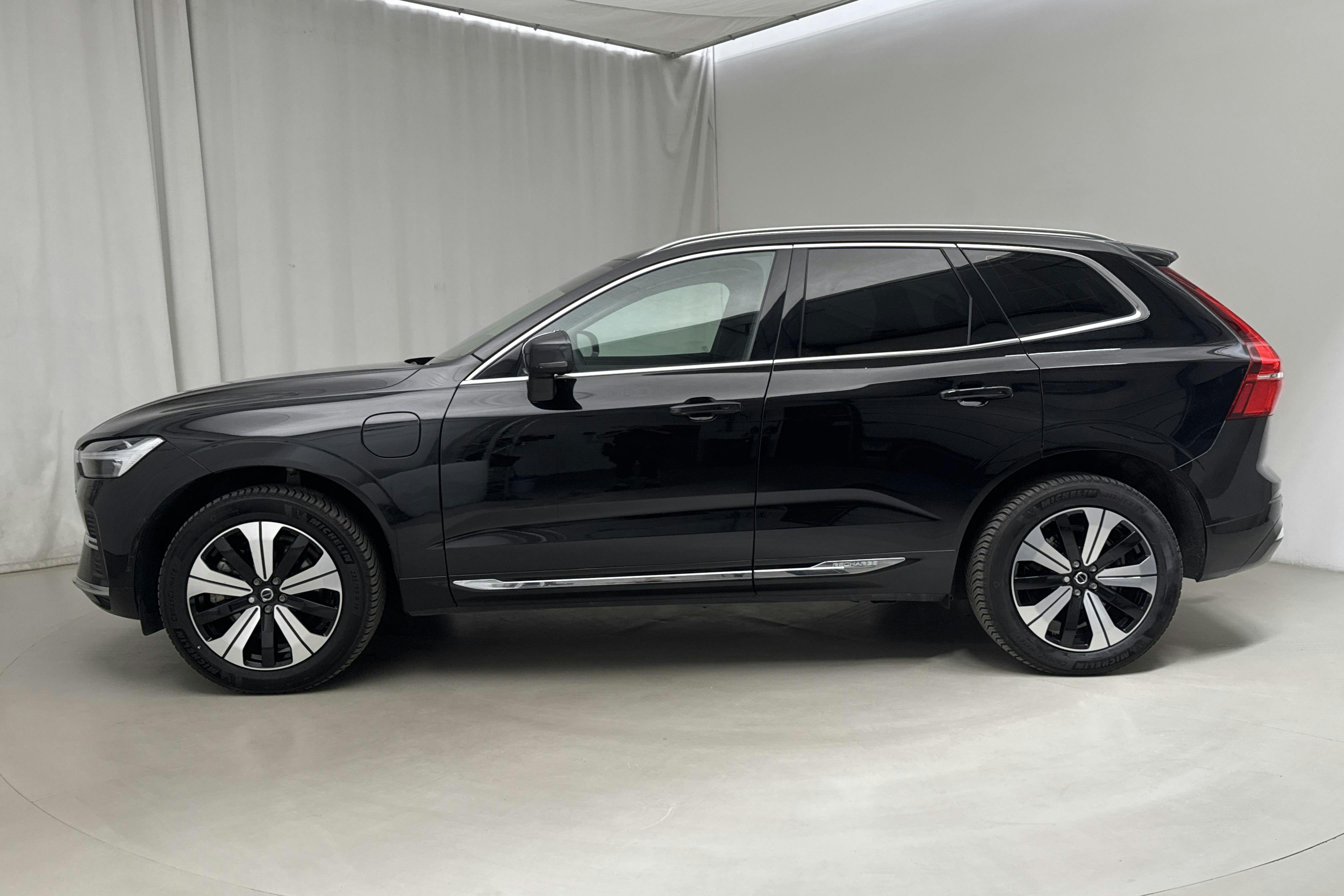 Presentation photo 2 of 19: Volvo XC60 T6 AWD Recharge (350hk) - 39 760 km - Automatic - black - 2024
