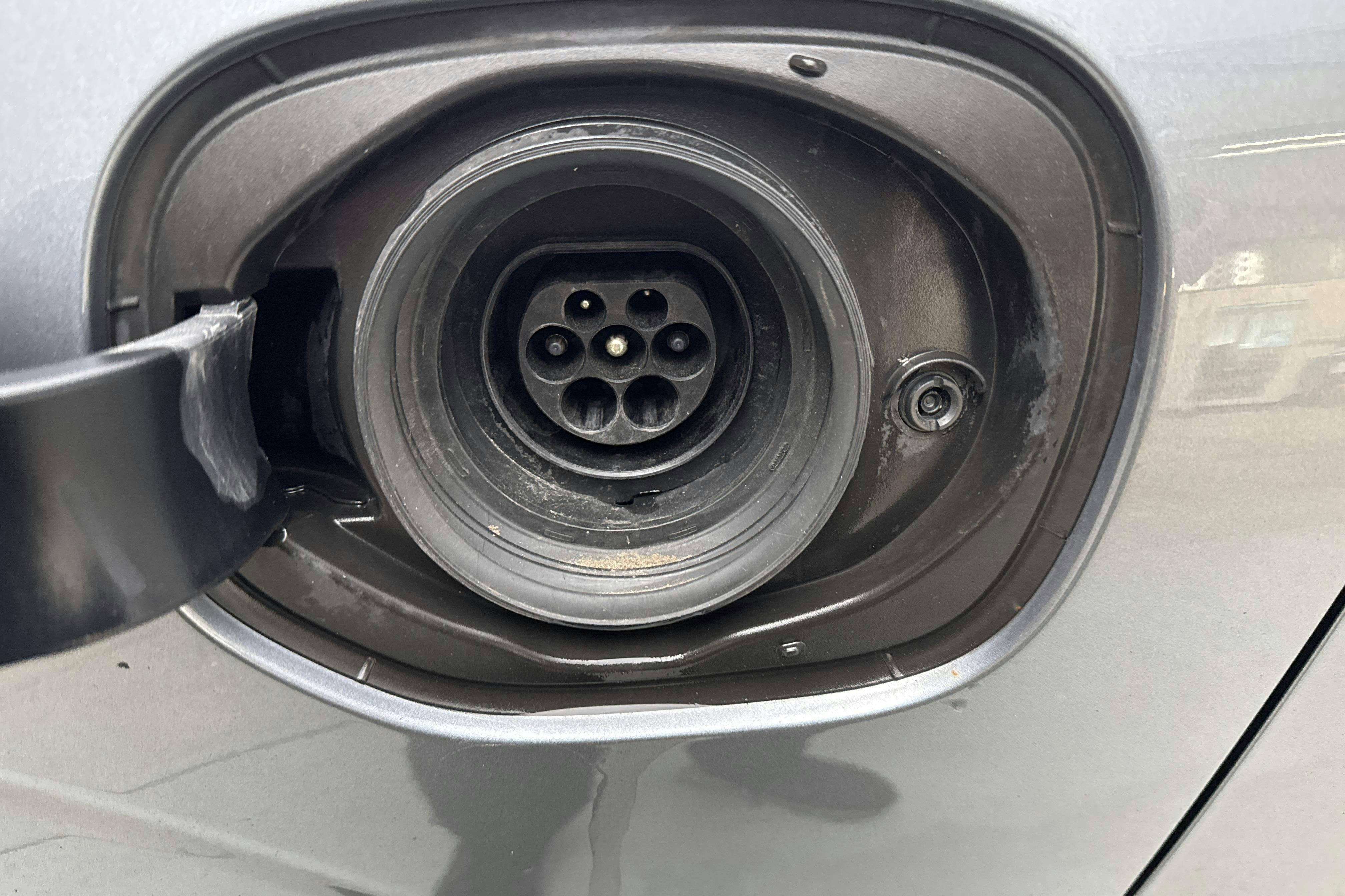 Volvo XC60 T8 AWD Recharge (390hk) - 14 781 mil - Automat - grå - 2019