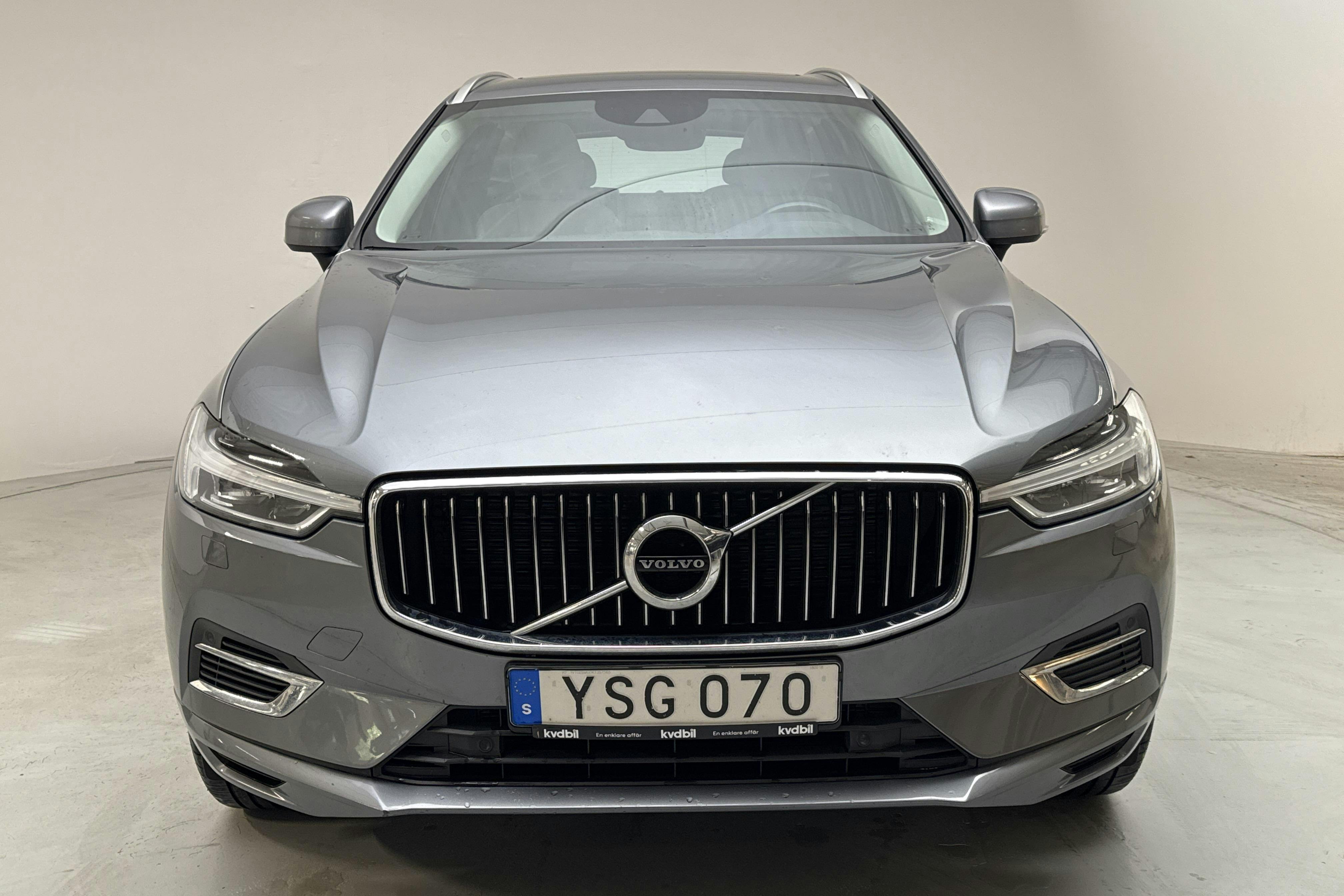 Volvo XC60 T8 AWD Recharge (390hk) - 14 781 mil - Automat - grå - 2019