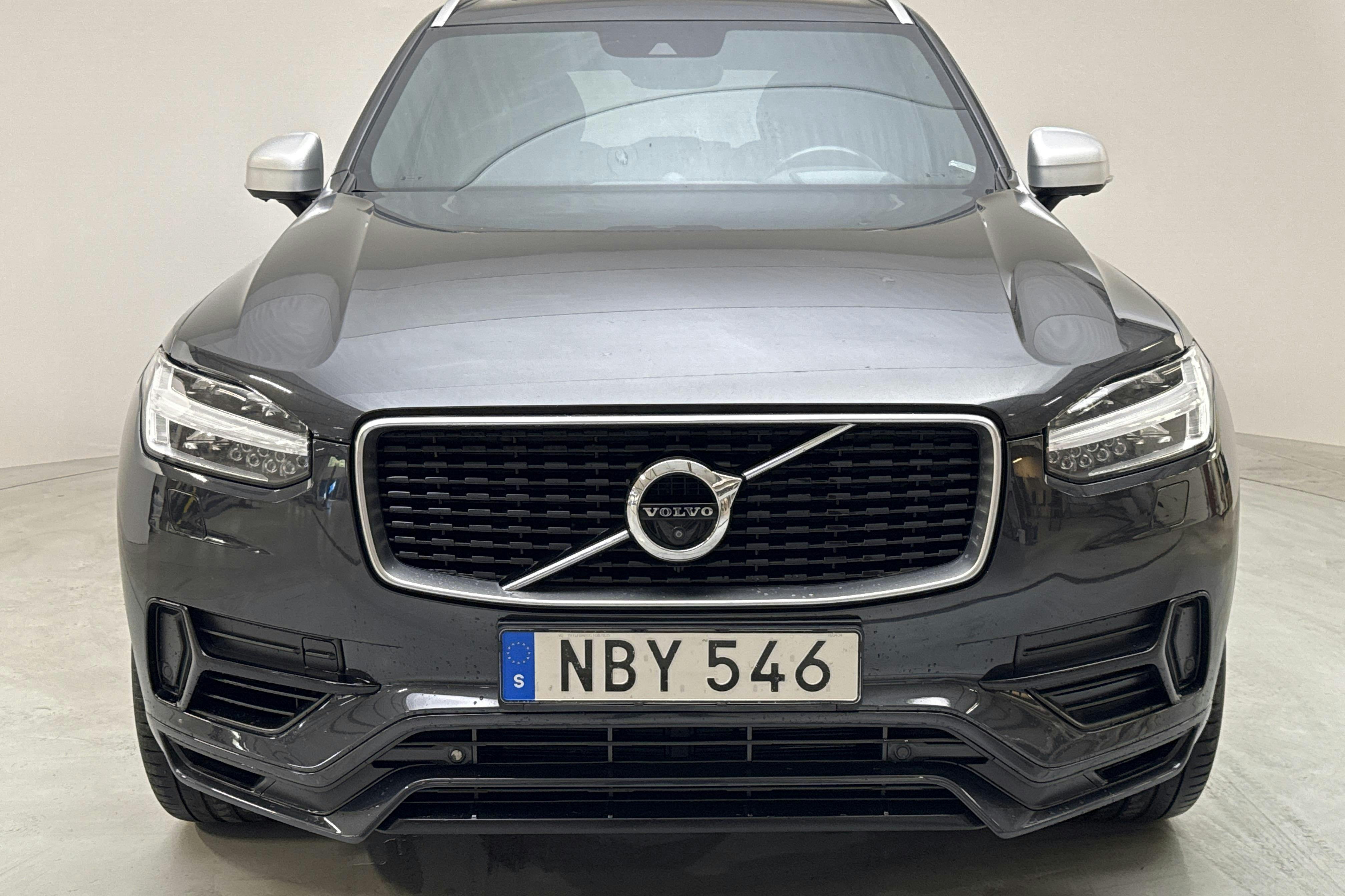 Volvo XC90 T8 AWD Twin Engine (400hk) - 27 486 mil - Automat - grå - 2016