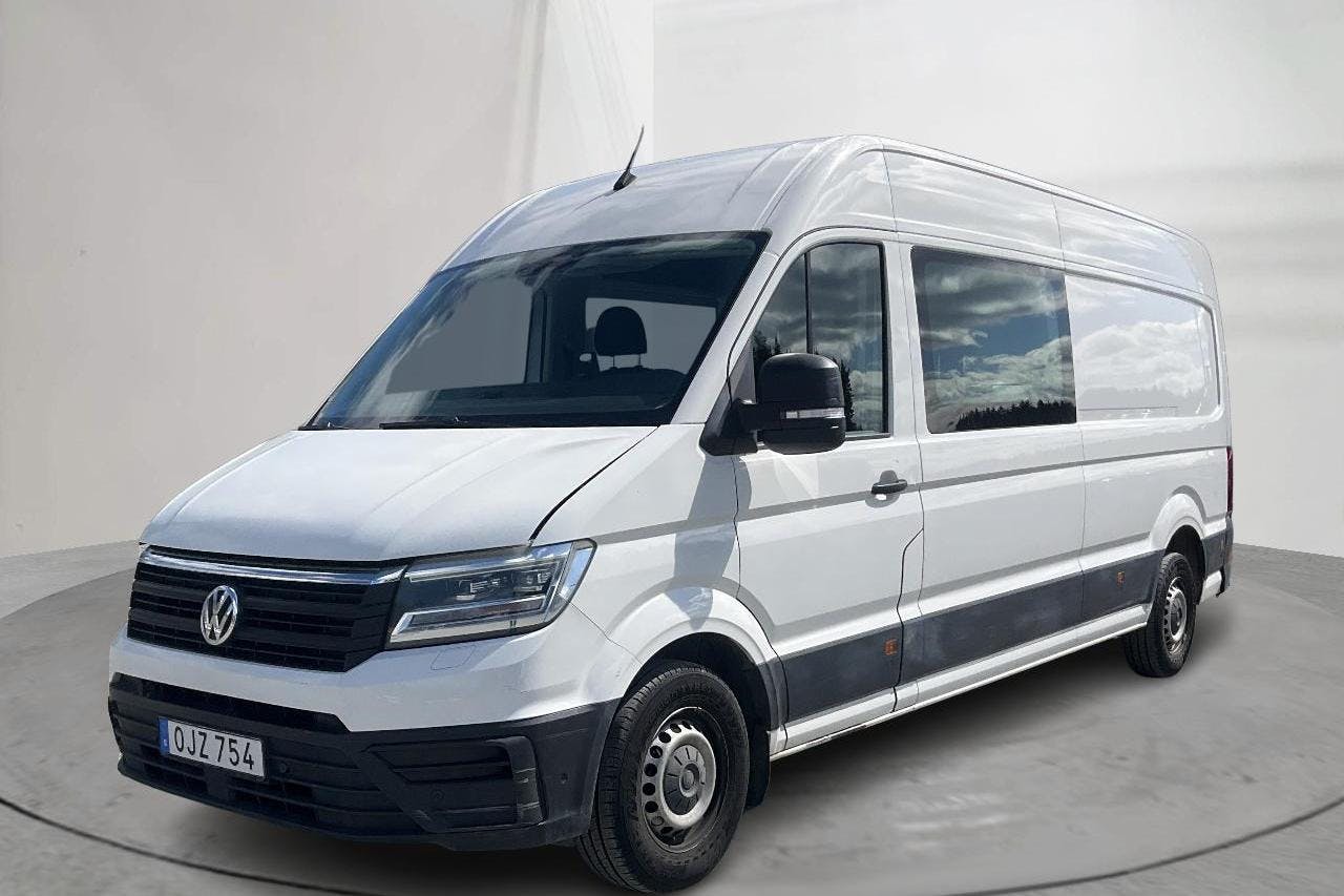 VW Crafter 35 2.0 TDI (177hk) - 18 009 mil - Automat - vit - 2019