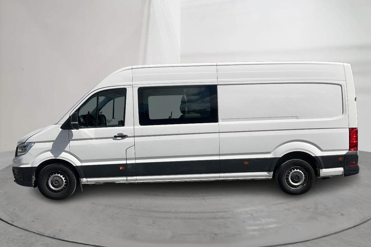 VW Crafter 35 2.0 TDI (177hk) - 18 009 mil - Automat - vit - 2019