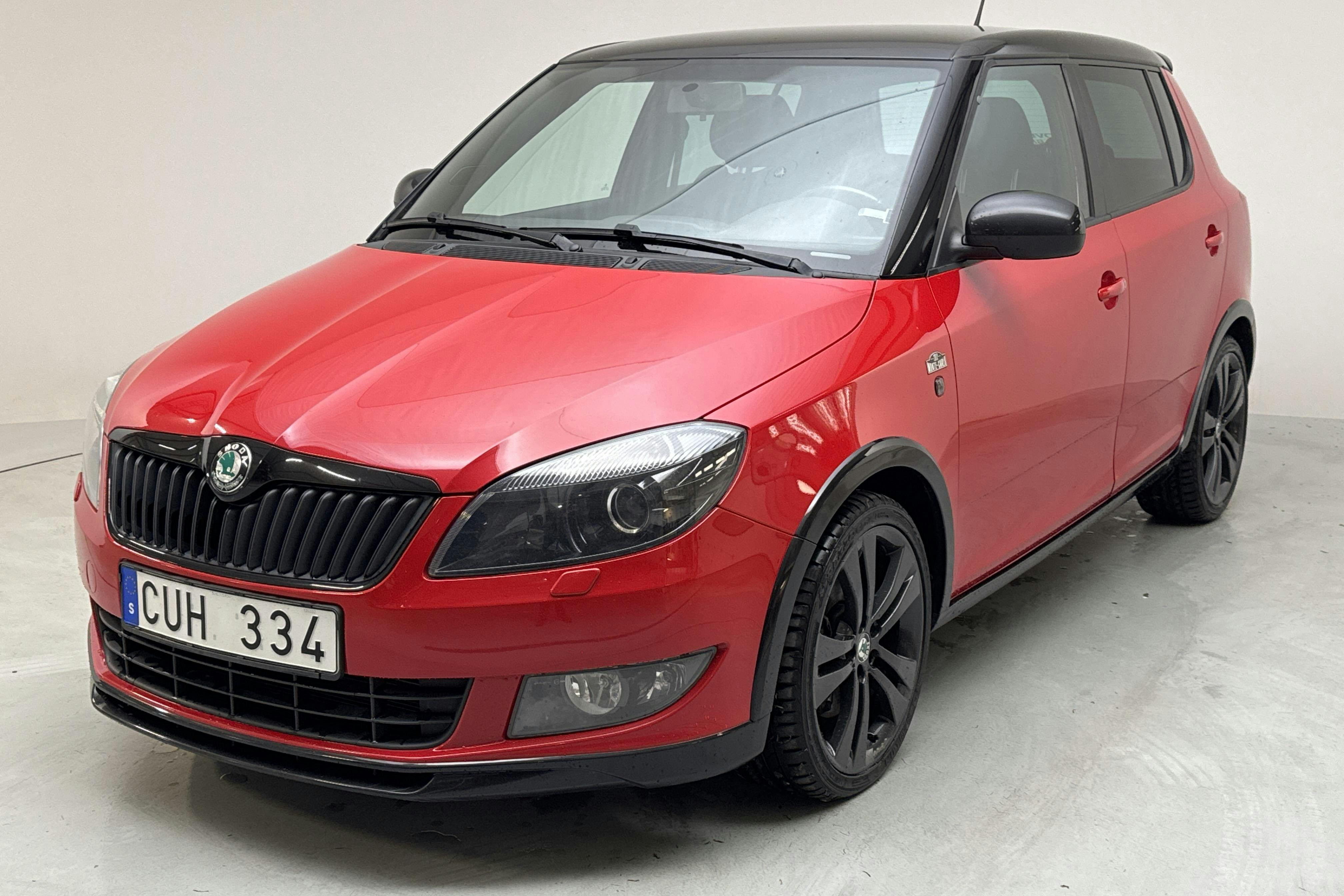 Skoda Fabia 1.2 TSI (105hk) - 110 100 km - Käsitsi - punane - 2012