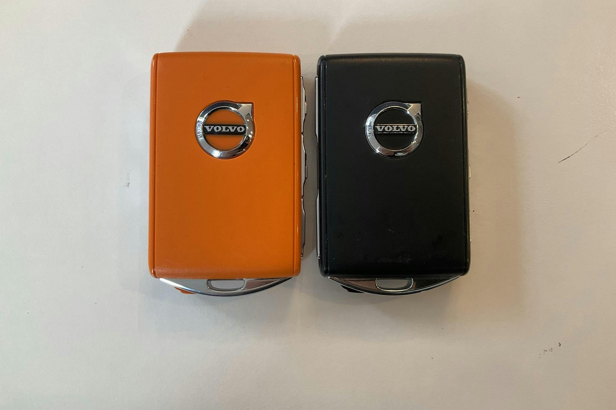 Volvo XC40 P6 Recharge (231hk) - 3 745 mil - Automat - vit - 2023